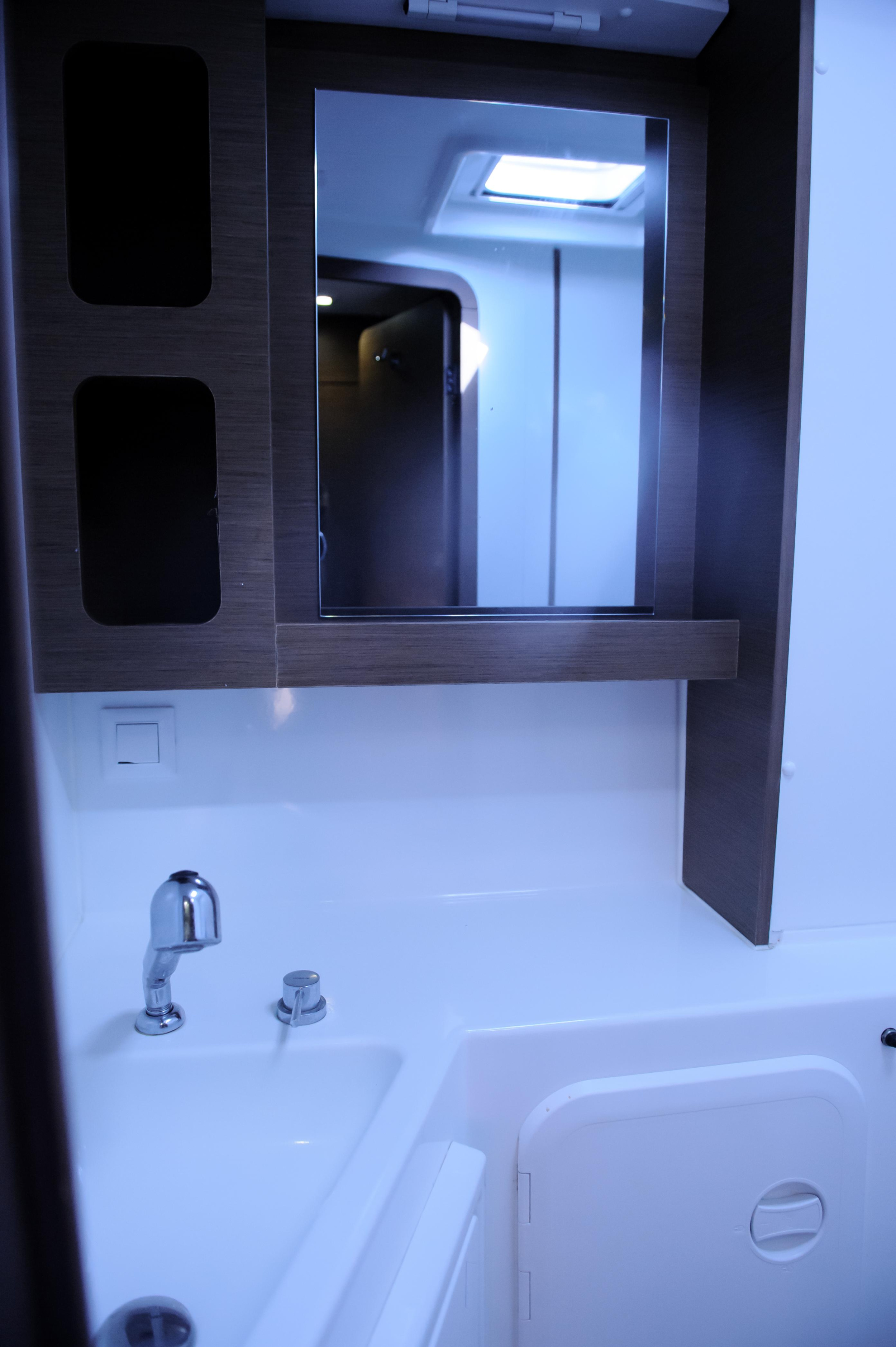Lagoon 42 — photo 10