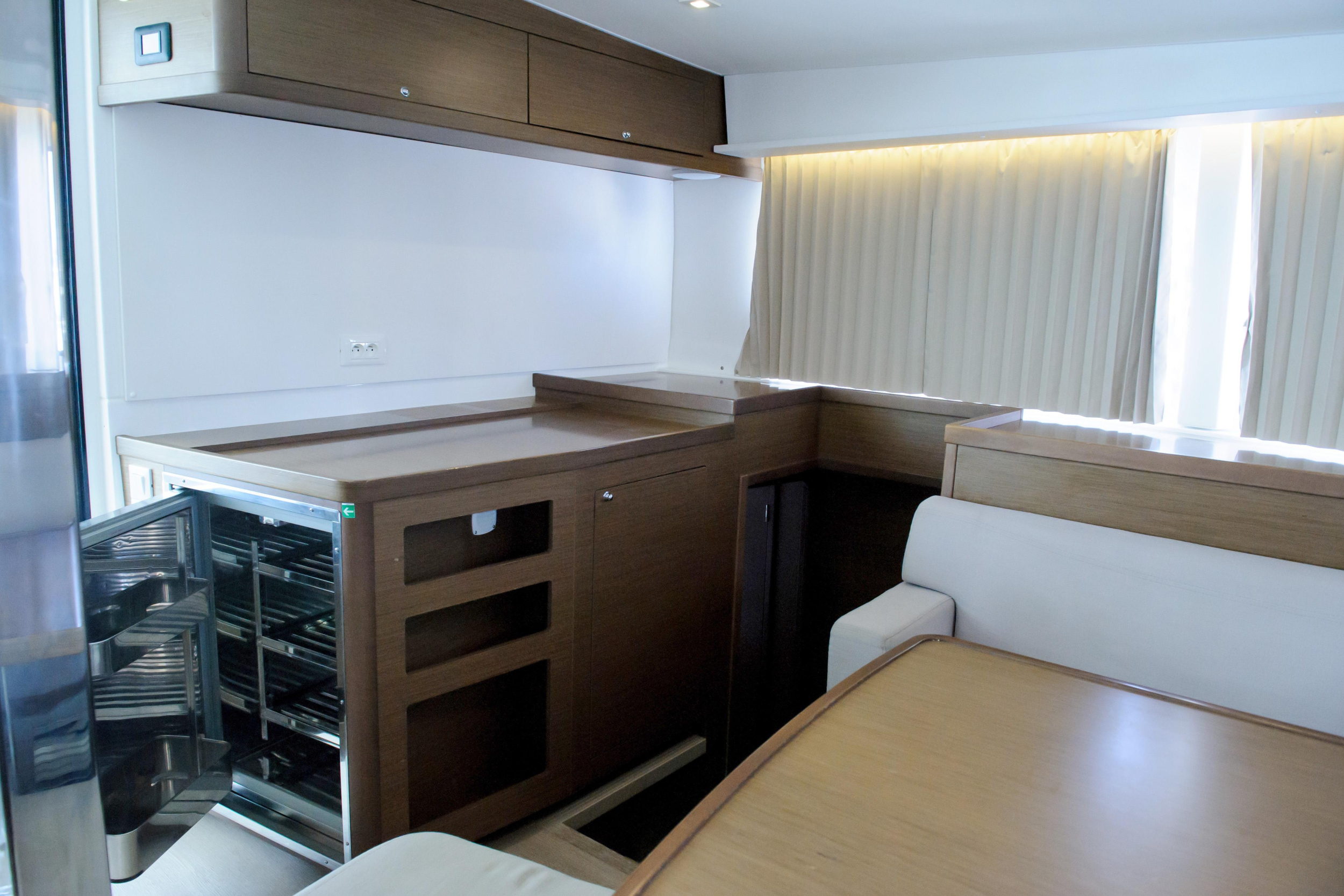 Lagoon 42 — photo 21