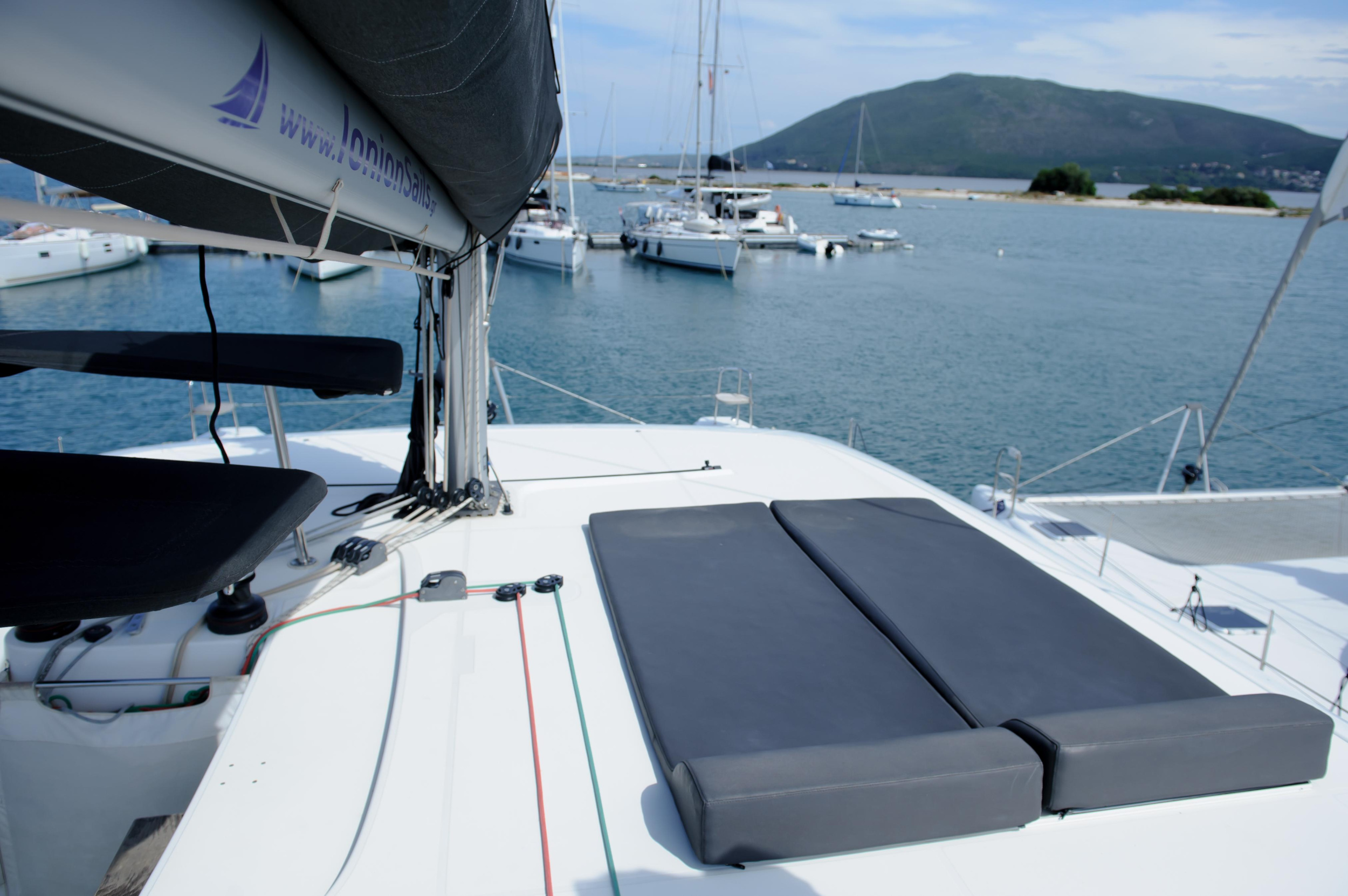 Lagoon 42 — photo 23