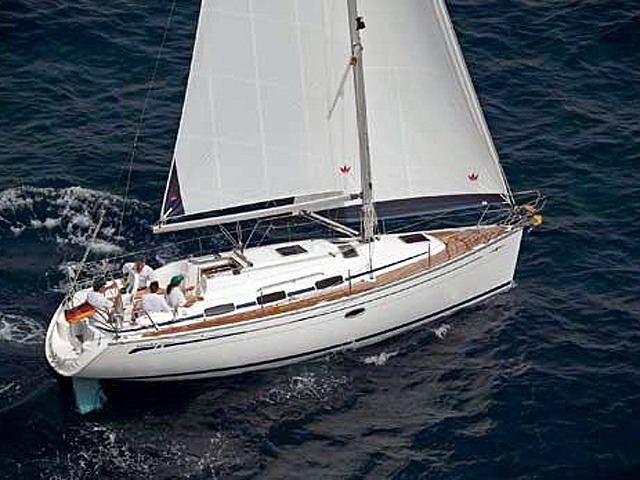 Bavaria 33 Cruiser — photo 14