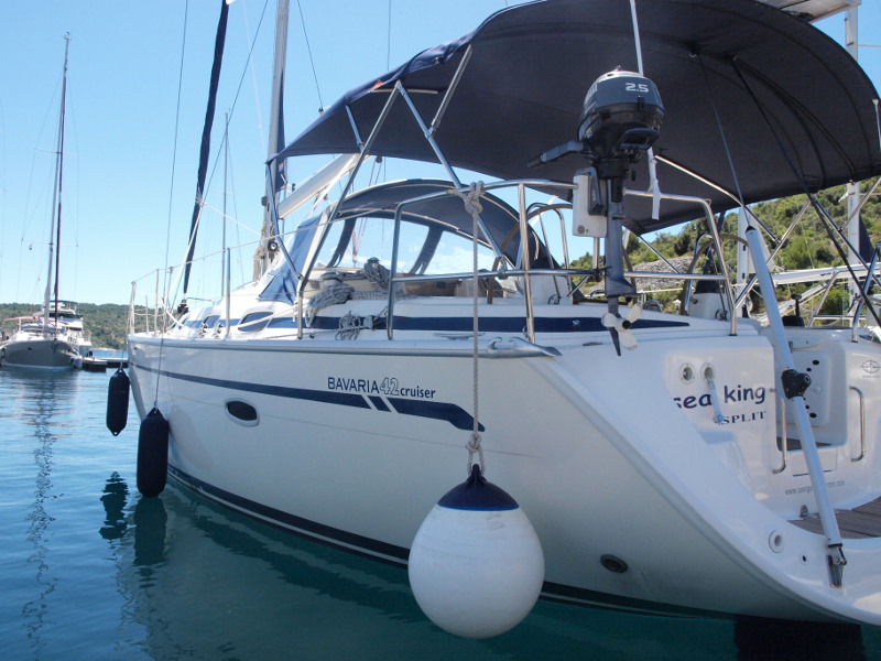 Bavaria 42 — photo 1