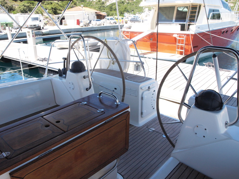 Bavaria 42 — photo 15