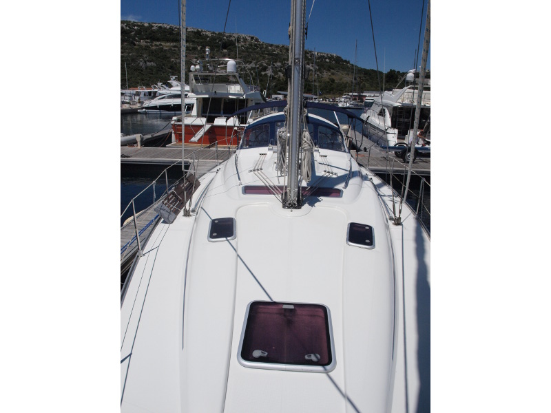 Bavaria 42 — photo 13