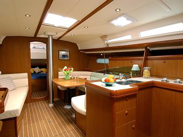 Sun Odyssey 42 i — photo 2