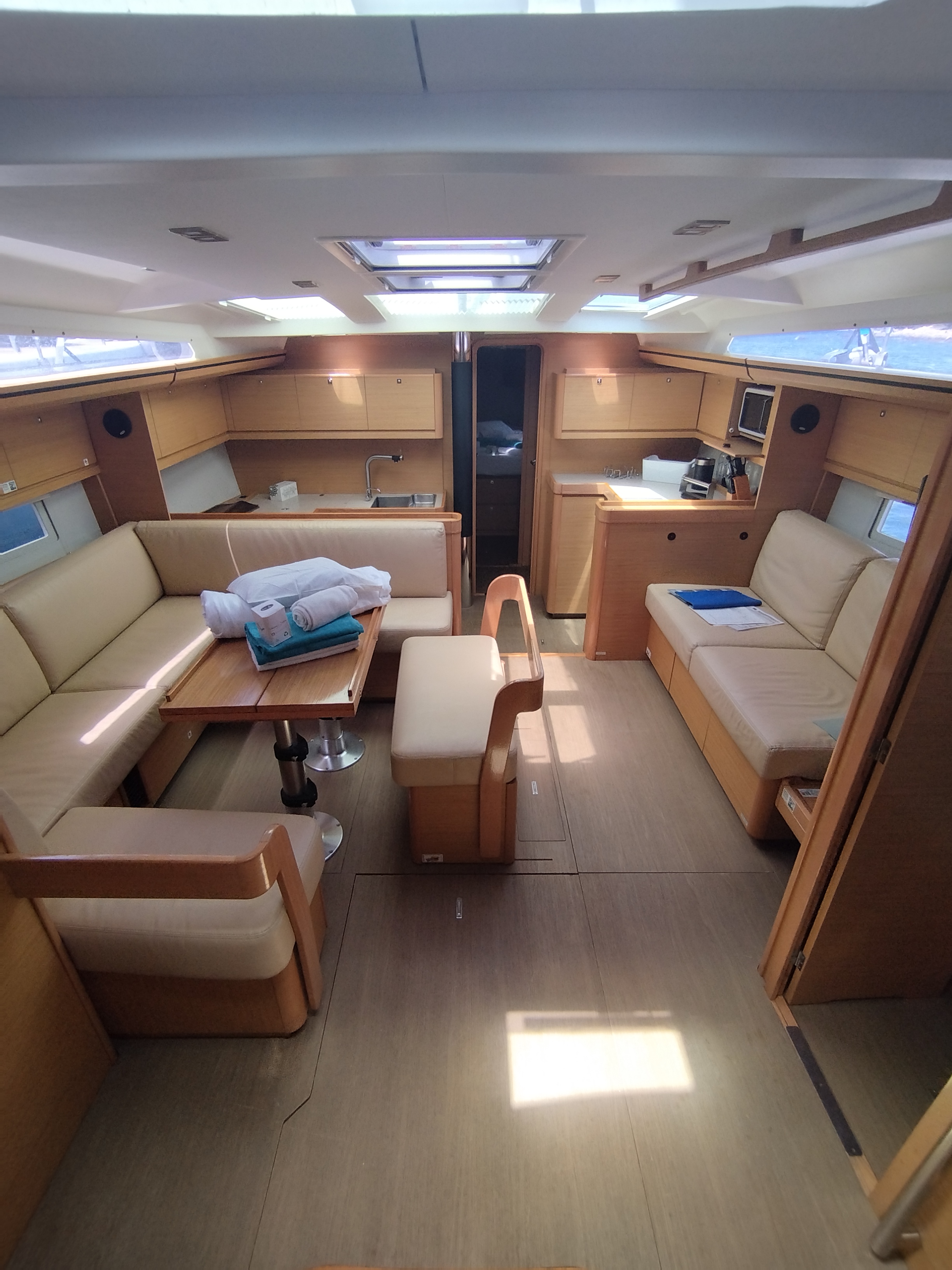 Dufour 520 GL — photo 13
