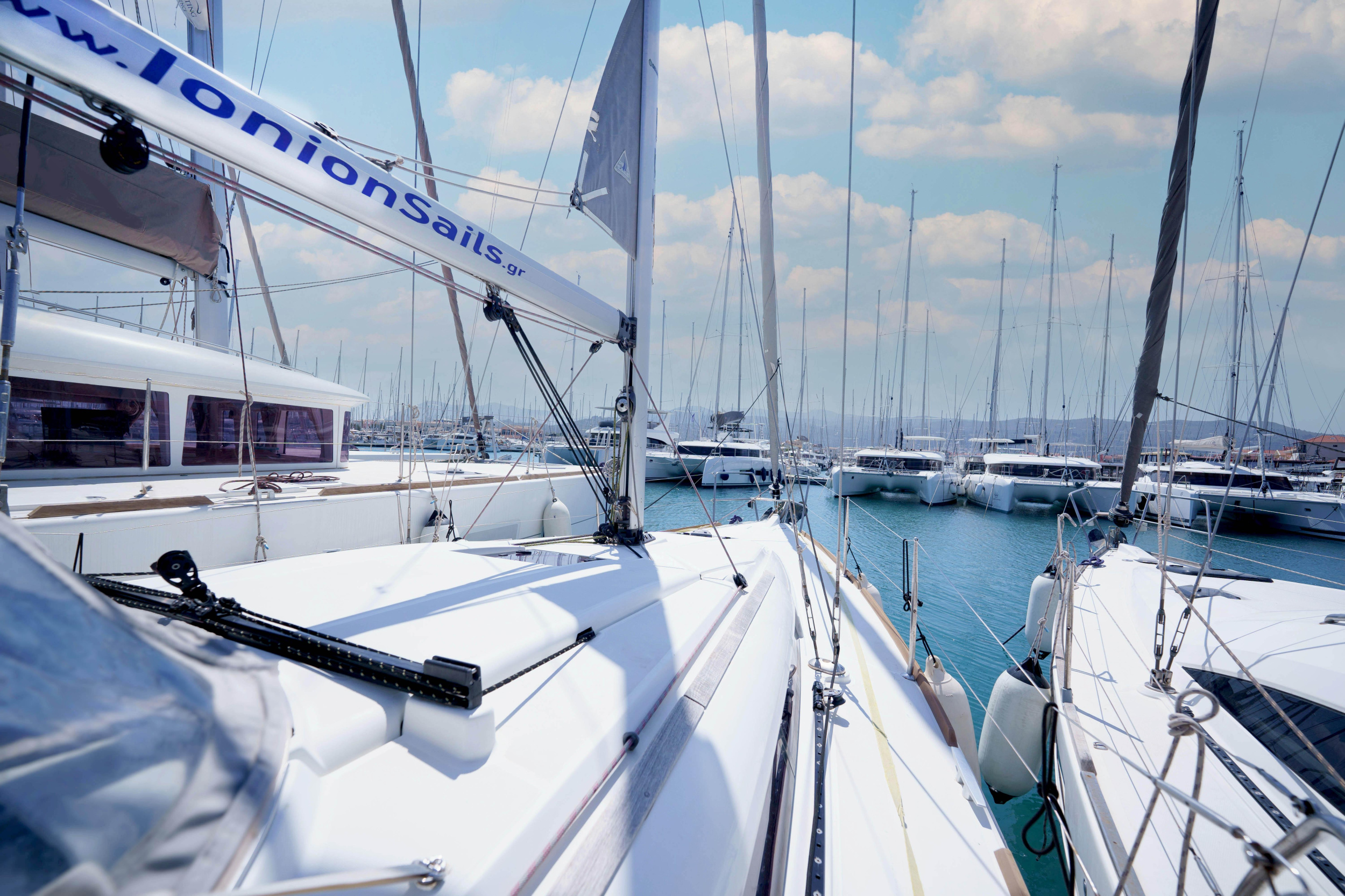 Jeanneau Sun Odyssey 379 — photo 2