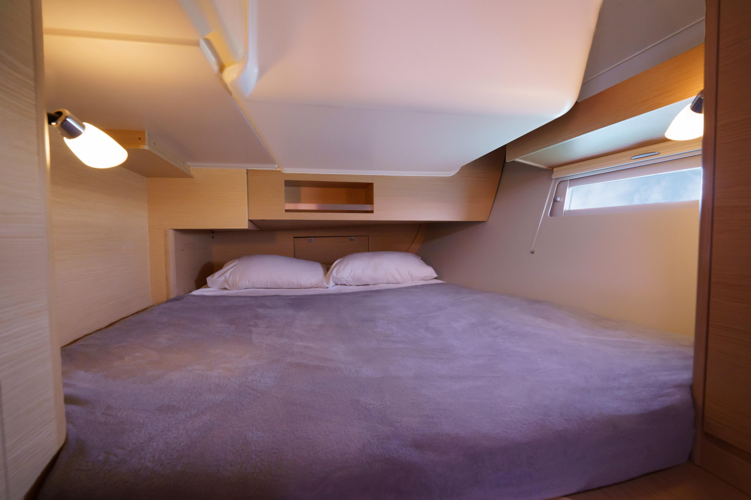 Dufour 390 — photo 19