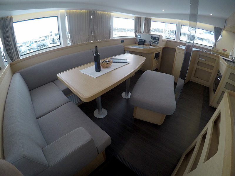 Lagoon 42 — photo 26