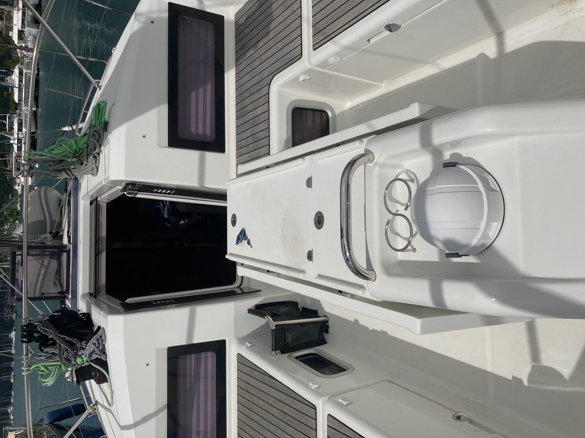 Sun Odyssey 440 — photo 3