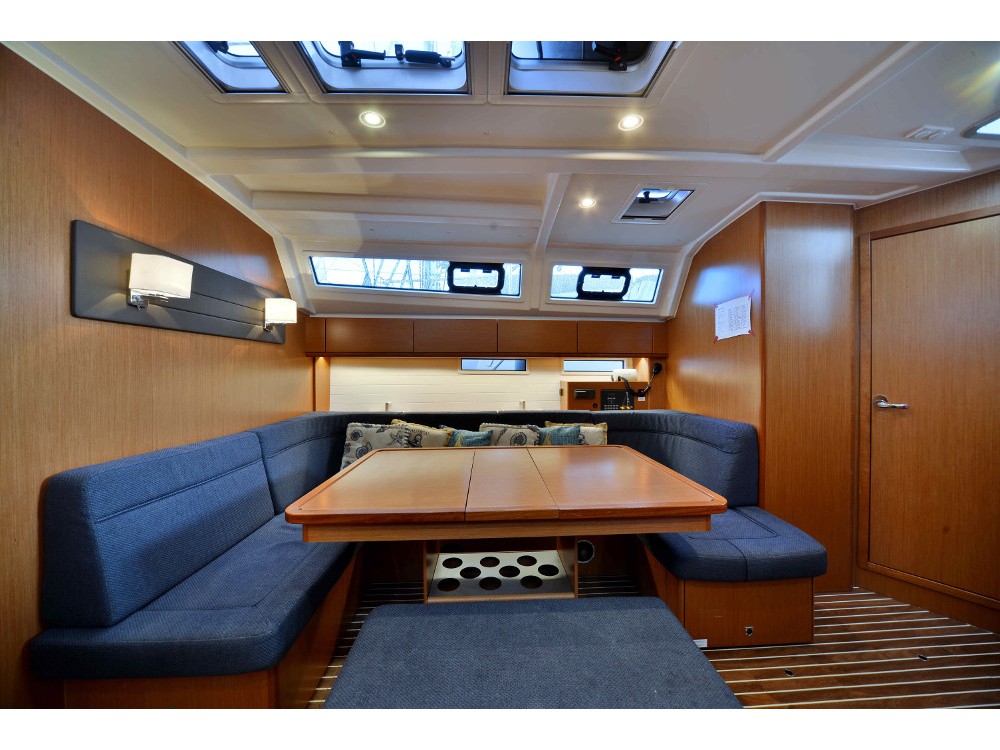 Bavaria Cruiser 46 — photo 2