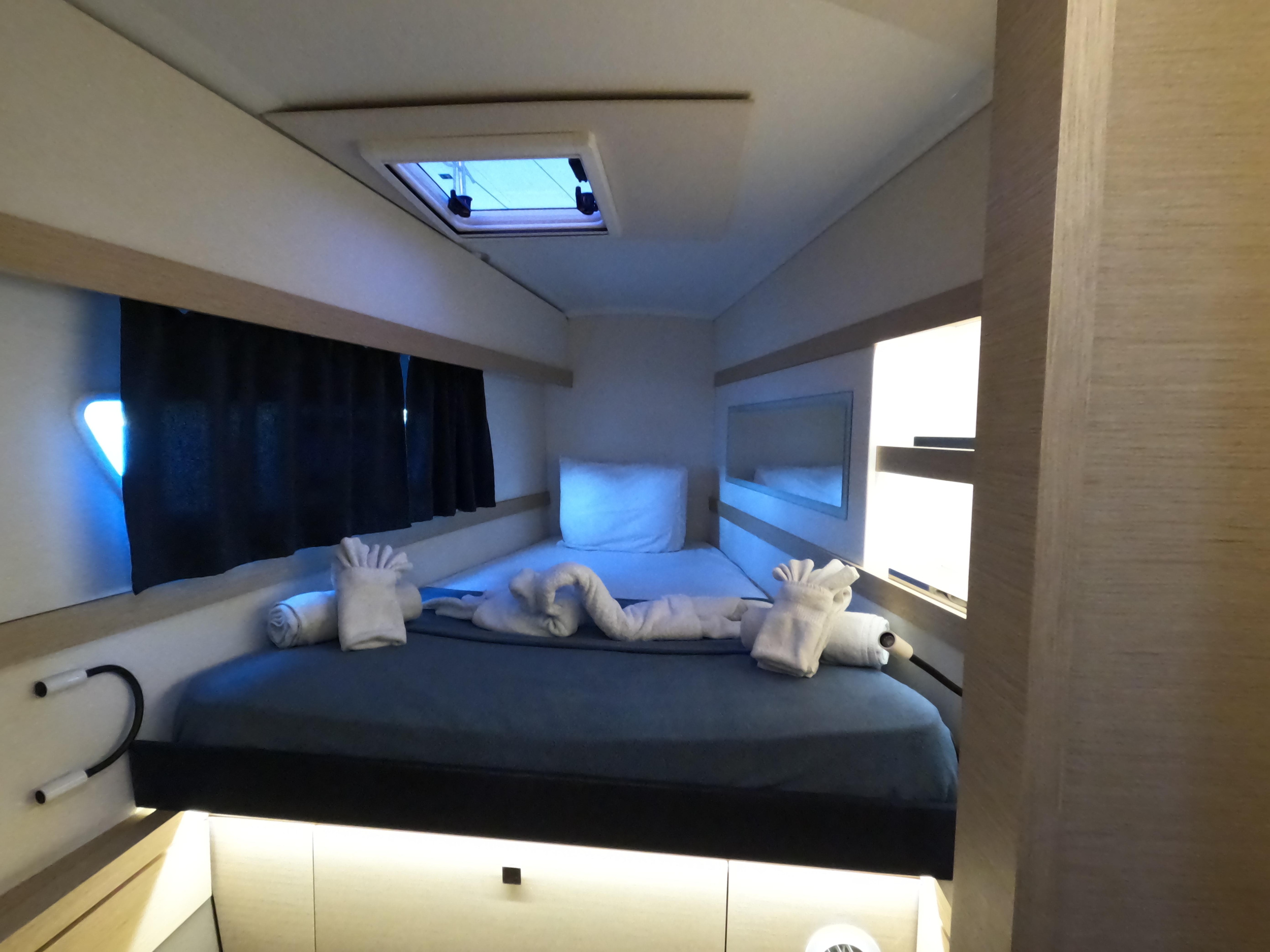 Fountaine Pajot Lucia 40 — photo 14