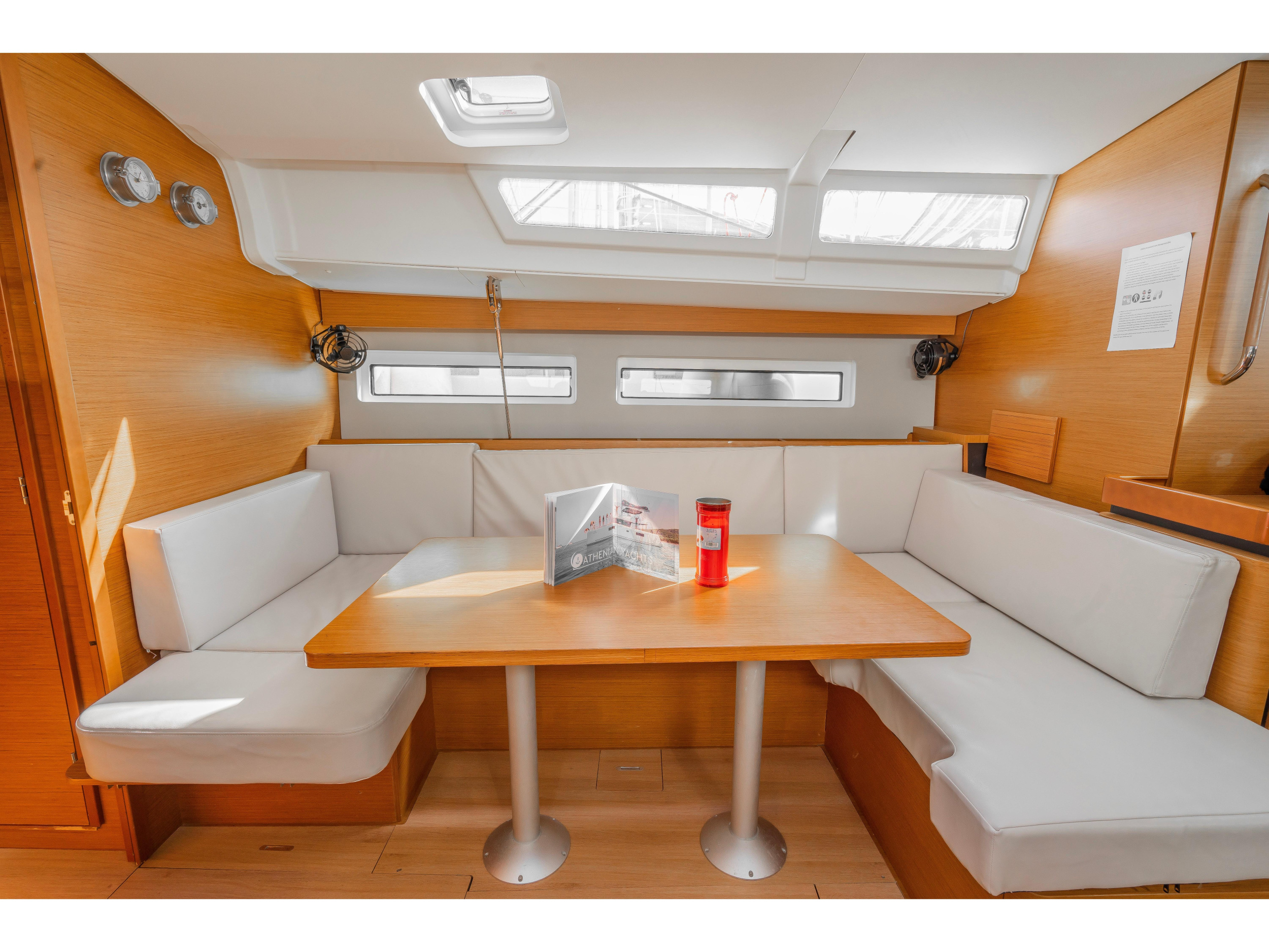 Sun Odyssey 490 4 cabins — photo 5