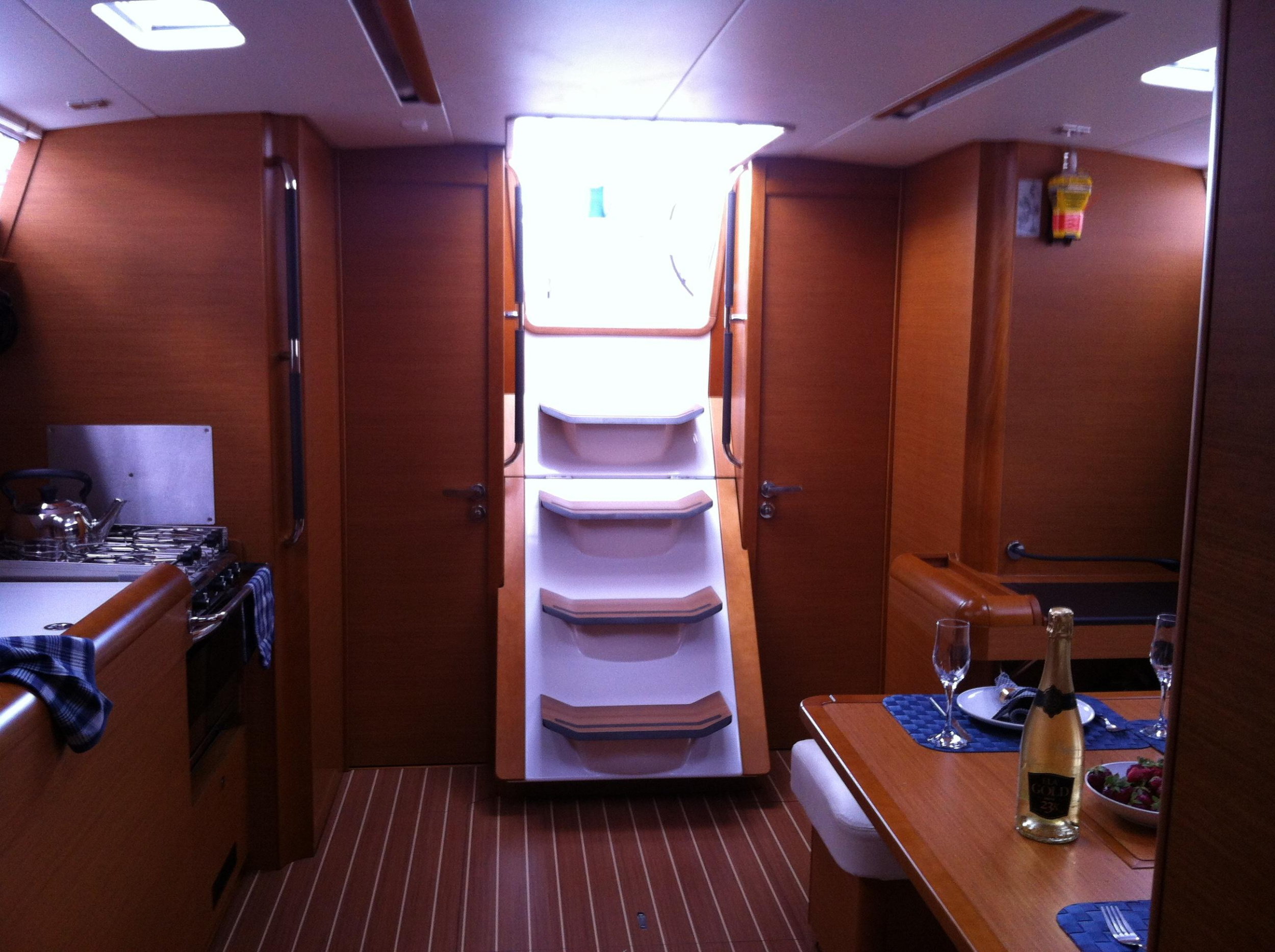 Sun Odyssey 469 (4 cab) — photo 5