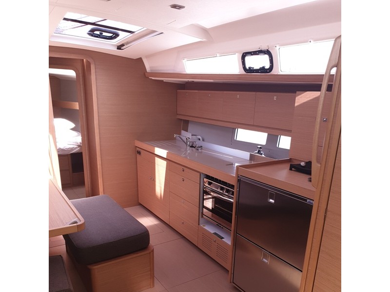 Dufour 460 Grand Large — photo 5
