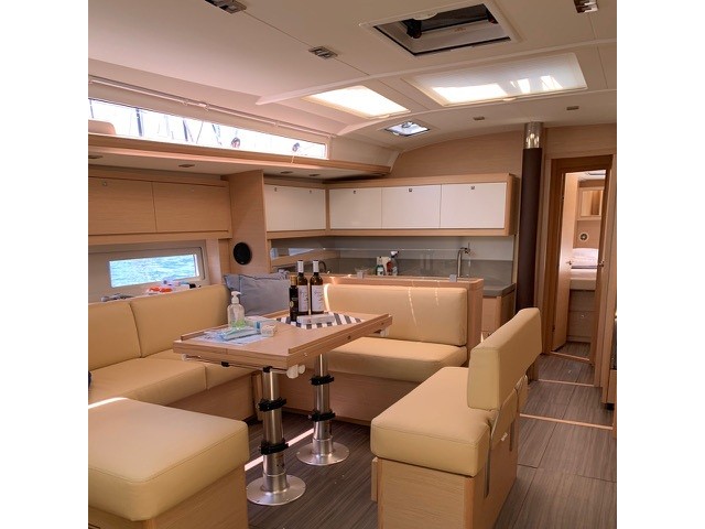 Dufour 530 — photo 22