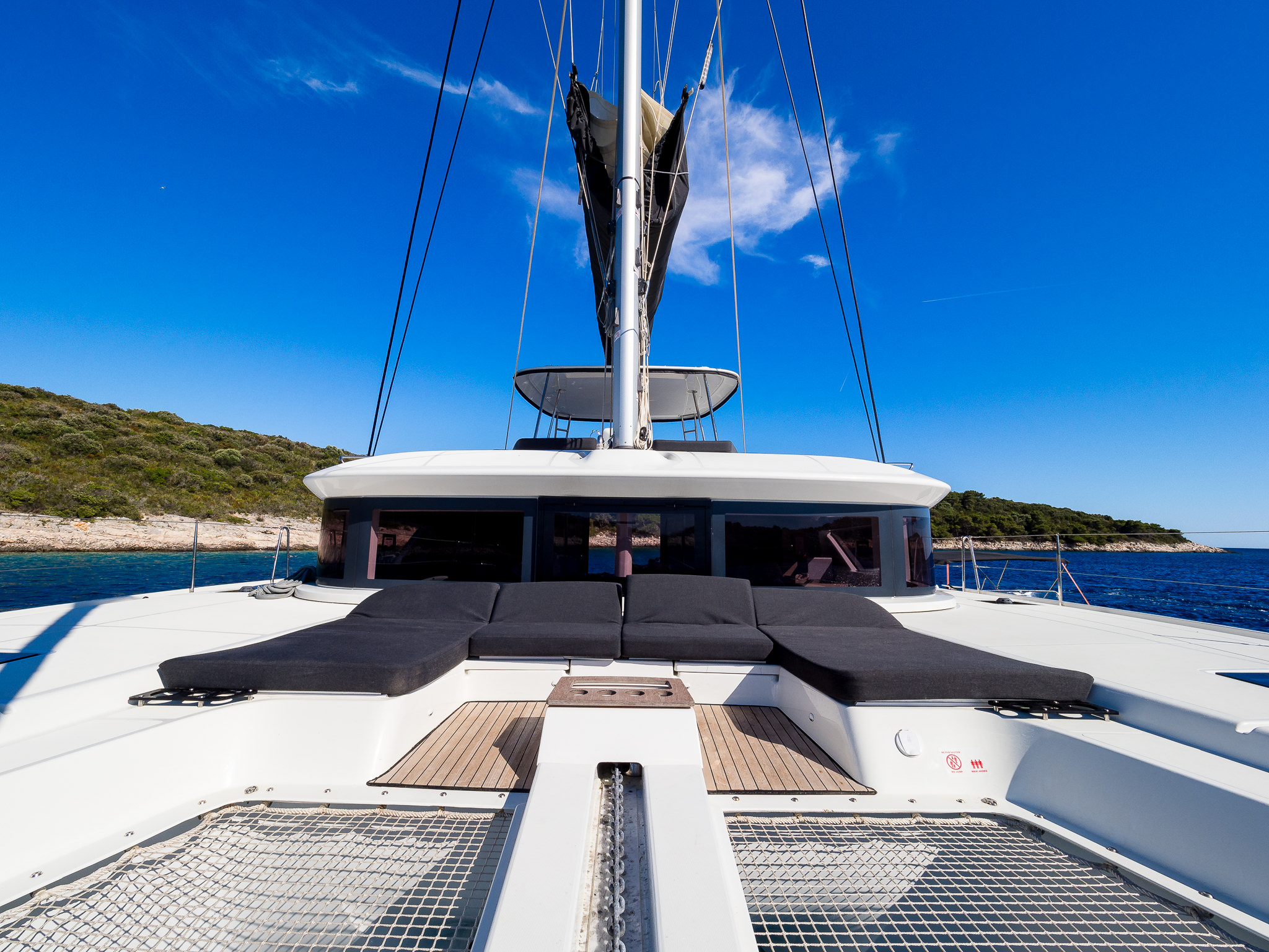 Lagoon 51 — photo 26