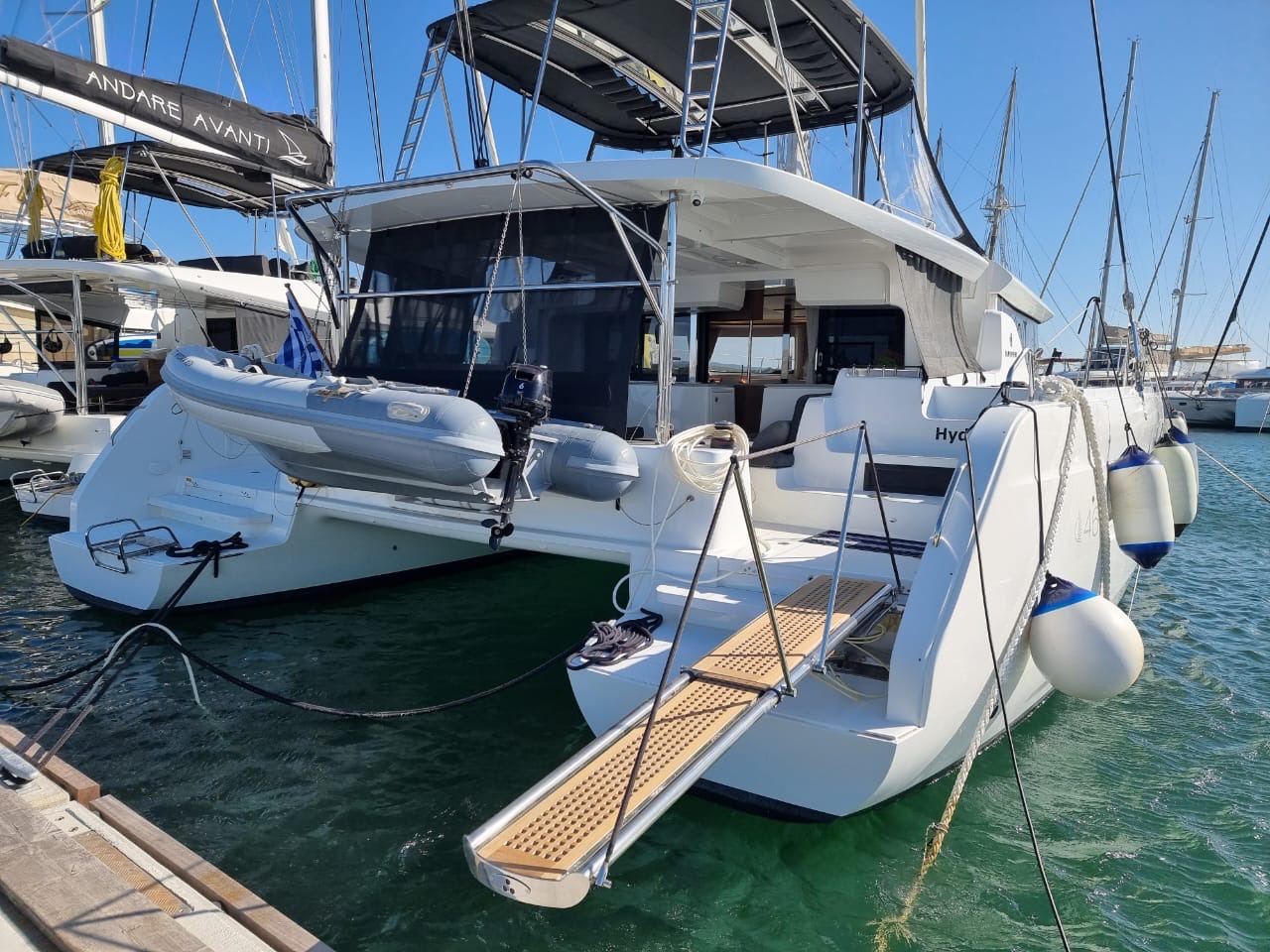 Lagoon 46 — photo 2