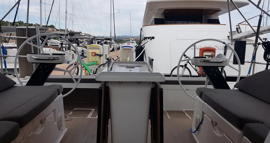 Dufour 430 Grand Large — photo 23