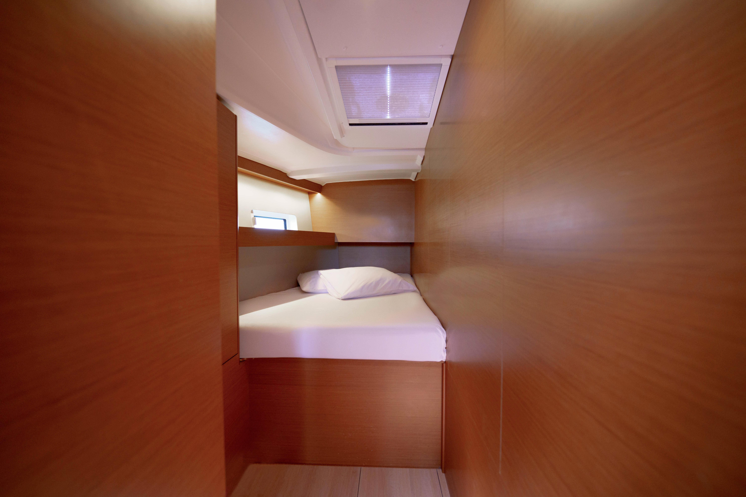 Sun Odyssey 490 — photo 16