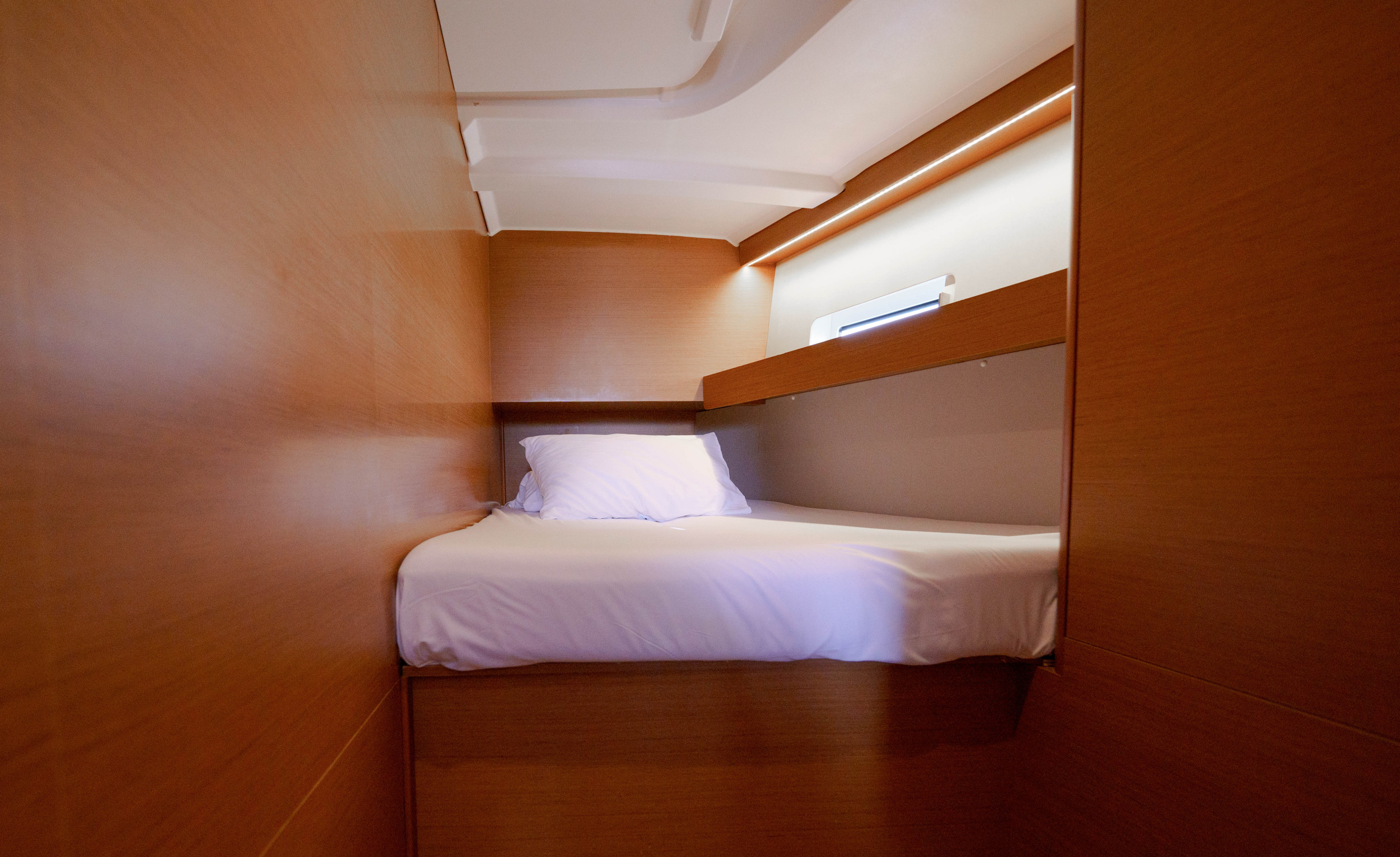 Sun Odyssey 490 — photo 18