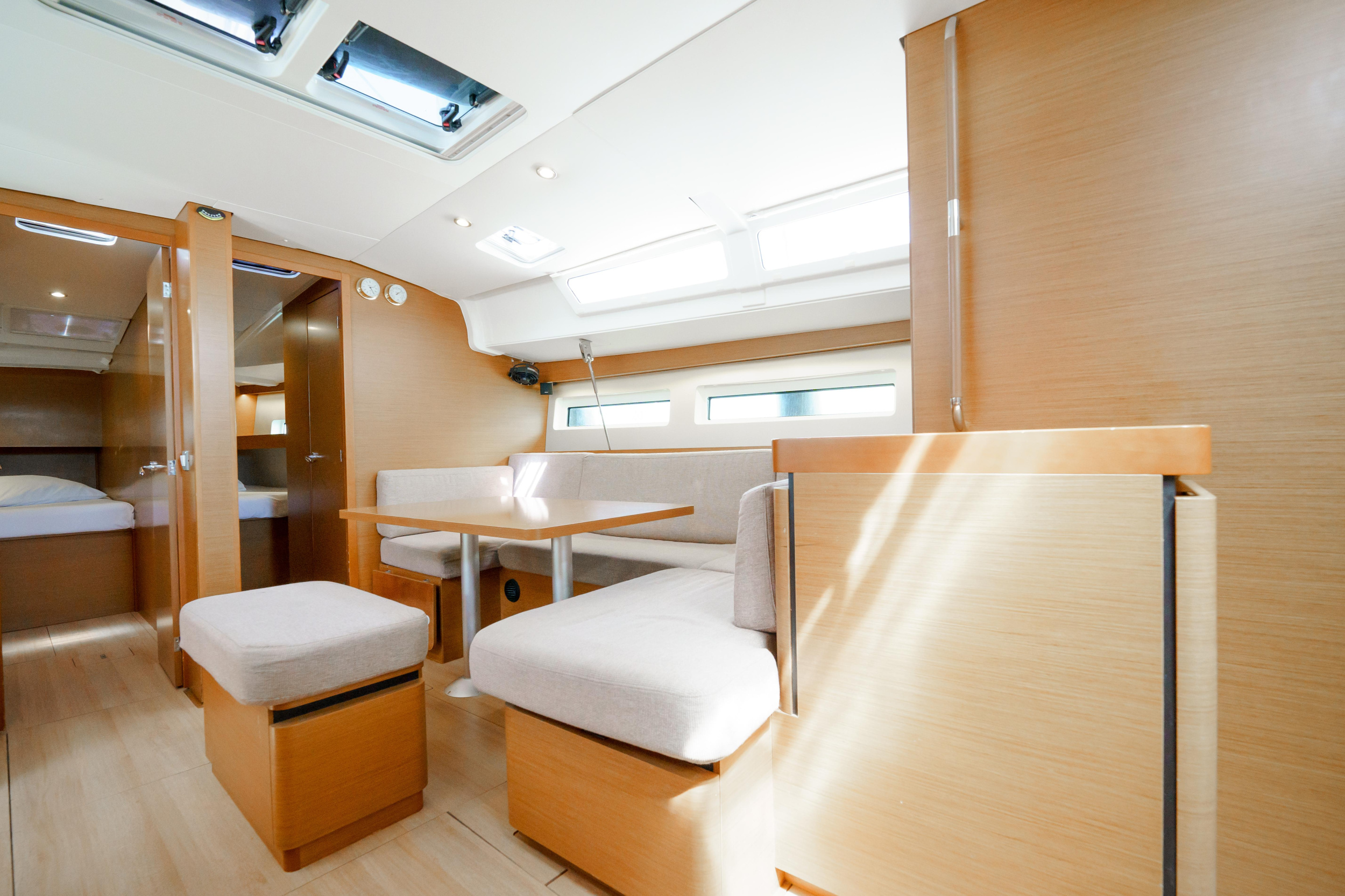Sun Odyssey 490 — photo 10