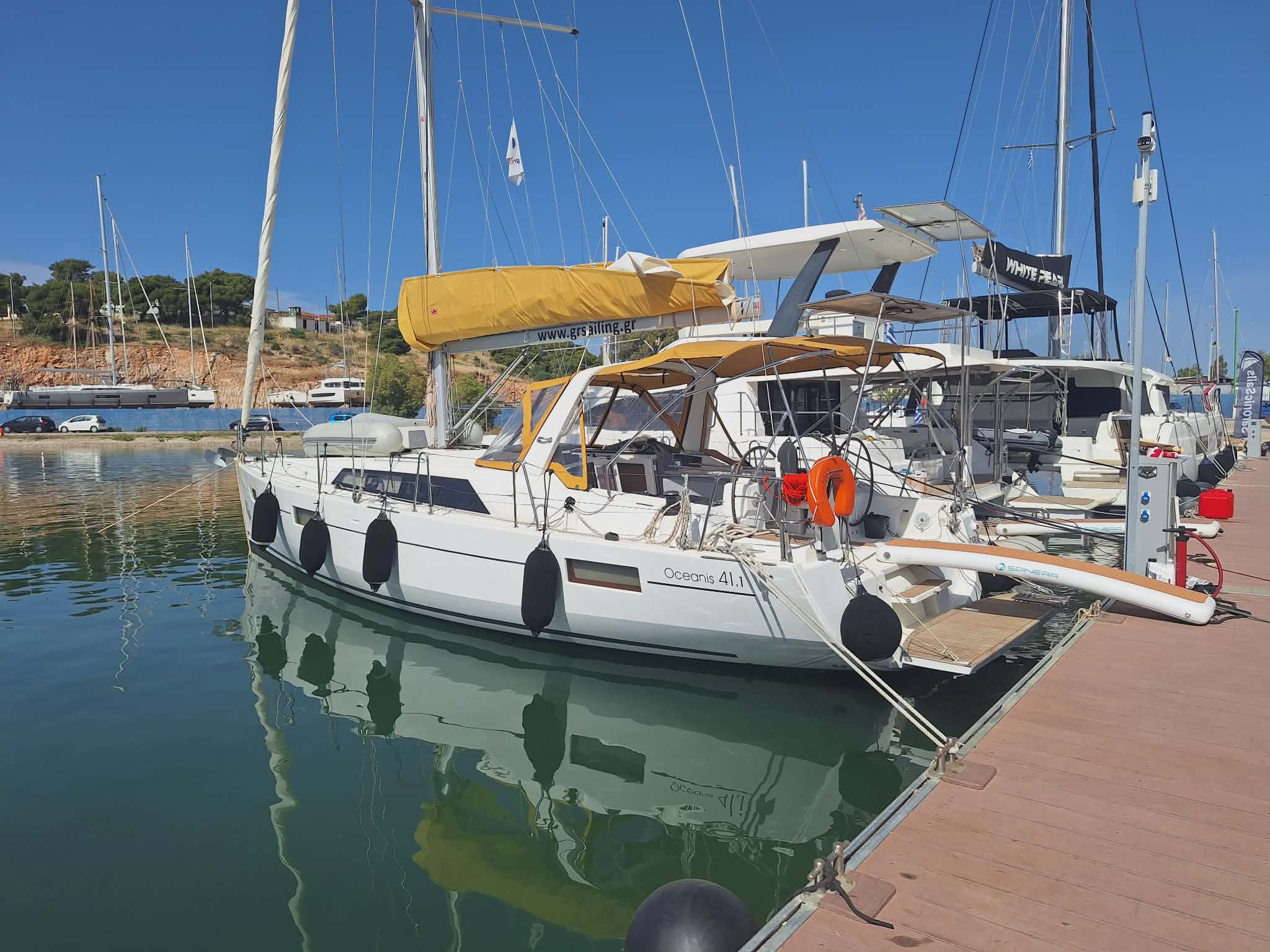 Oceanis 41.1 — photo 7