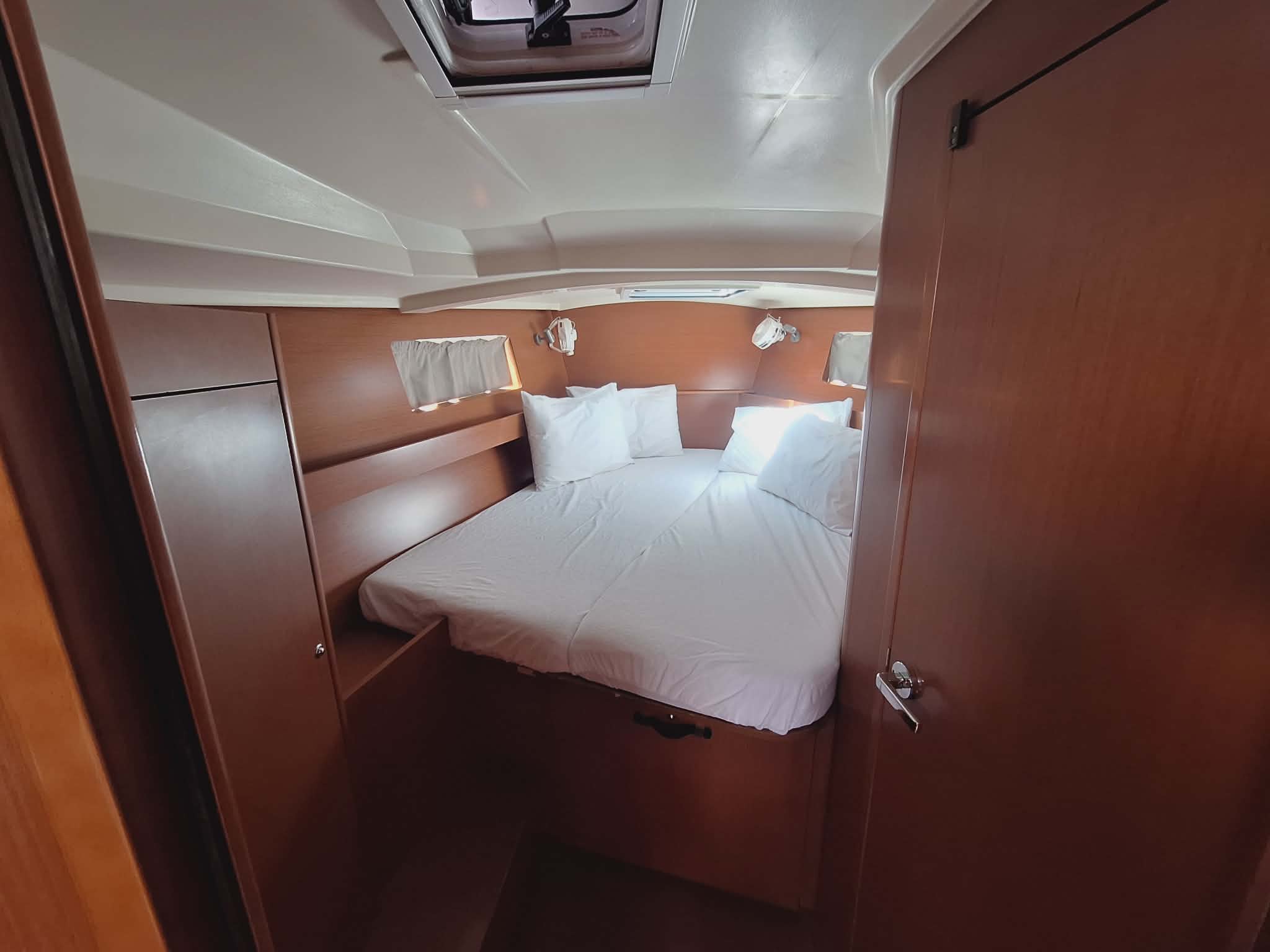 Oceanis 41.1 — photo 8