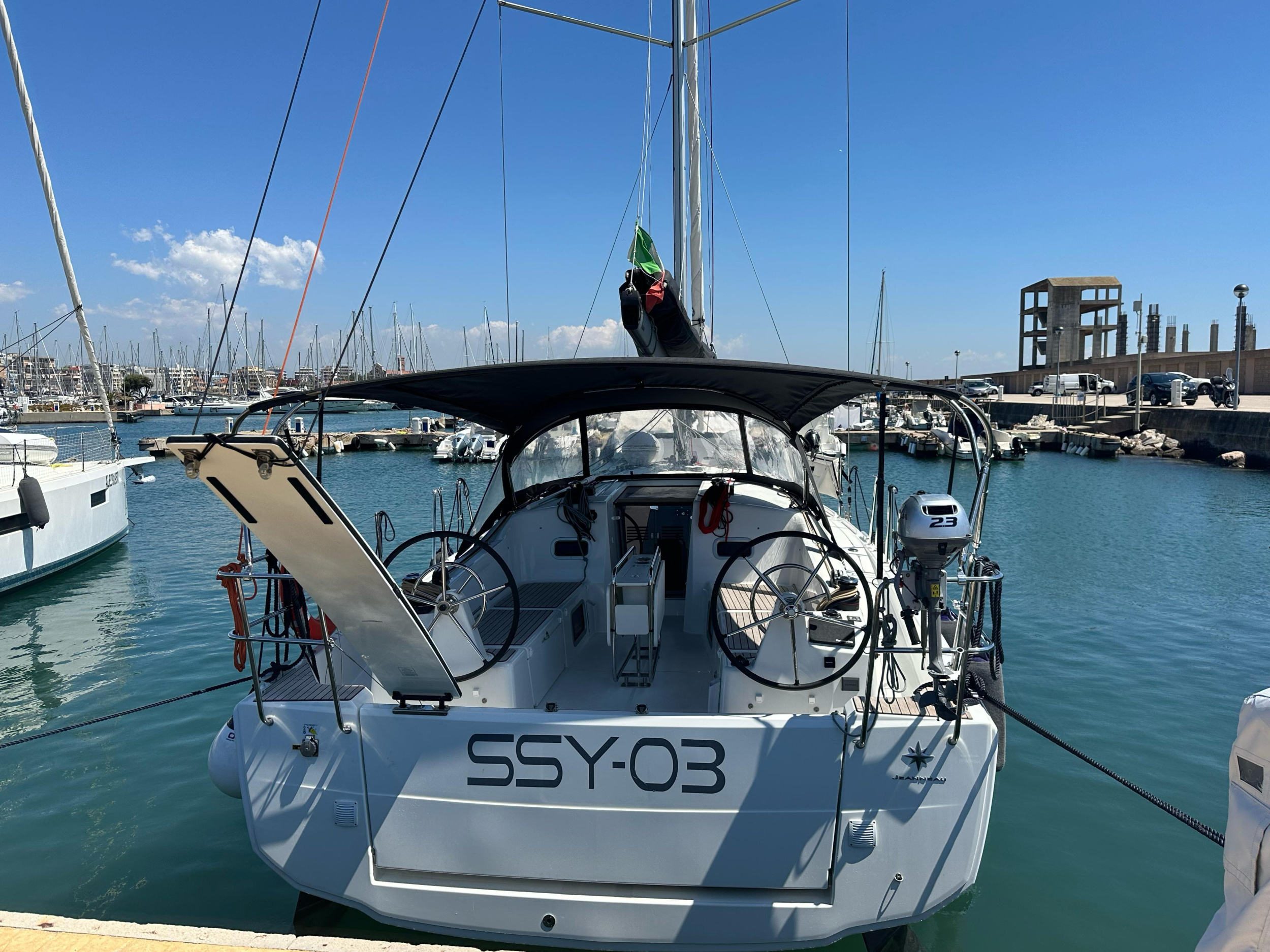 SUN ODYSSEY 380 — photo 439