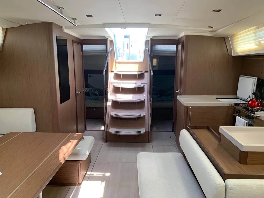 Oceanis 51.1 — photo 3