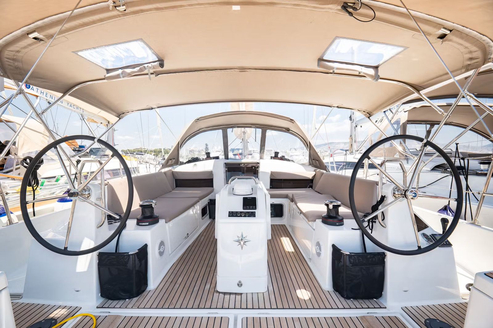 Sun Odyssey 440 — photo 2