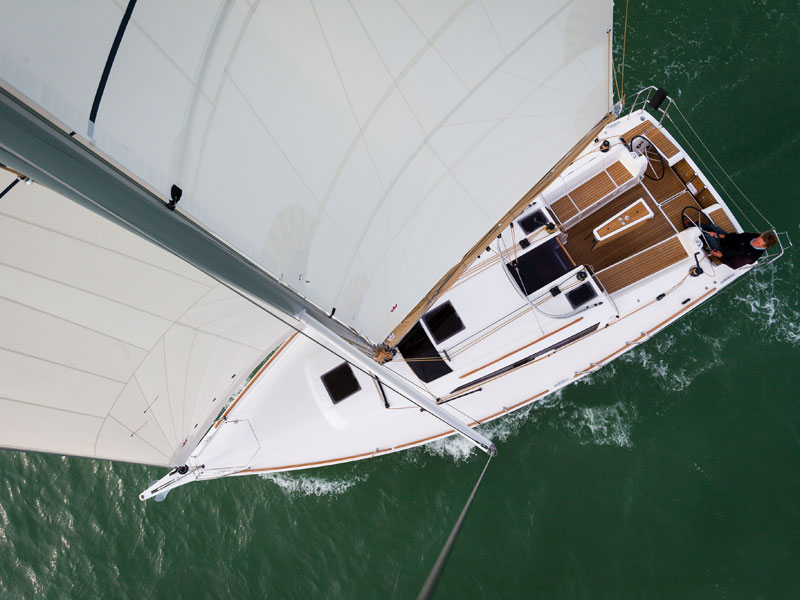 Dufour 350 Grand Large — photo 12