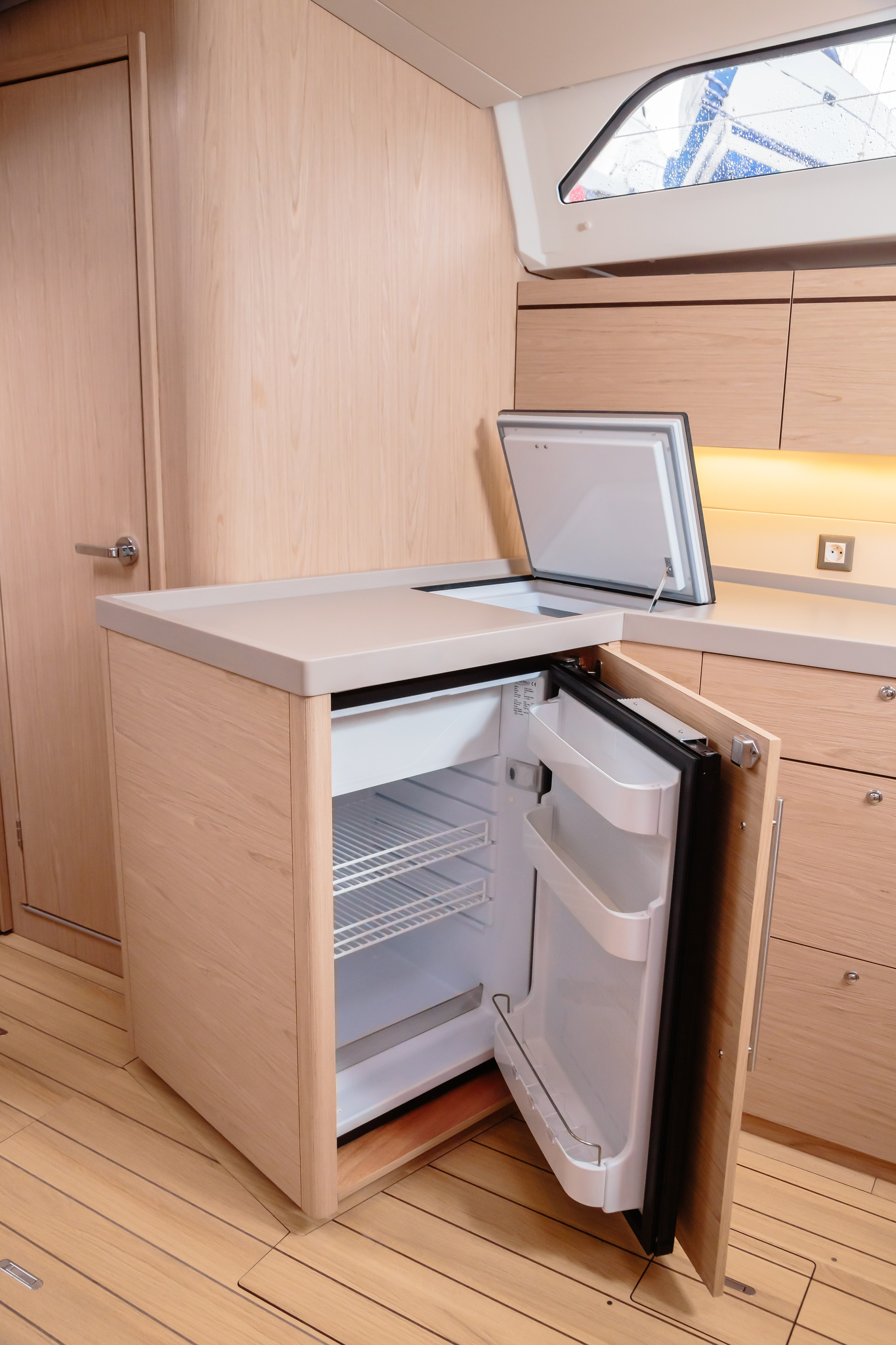 Oceanis 46.1 (5 cab) — photo 12