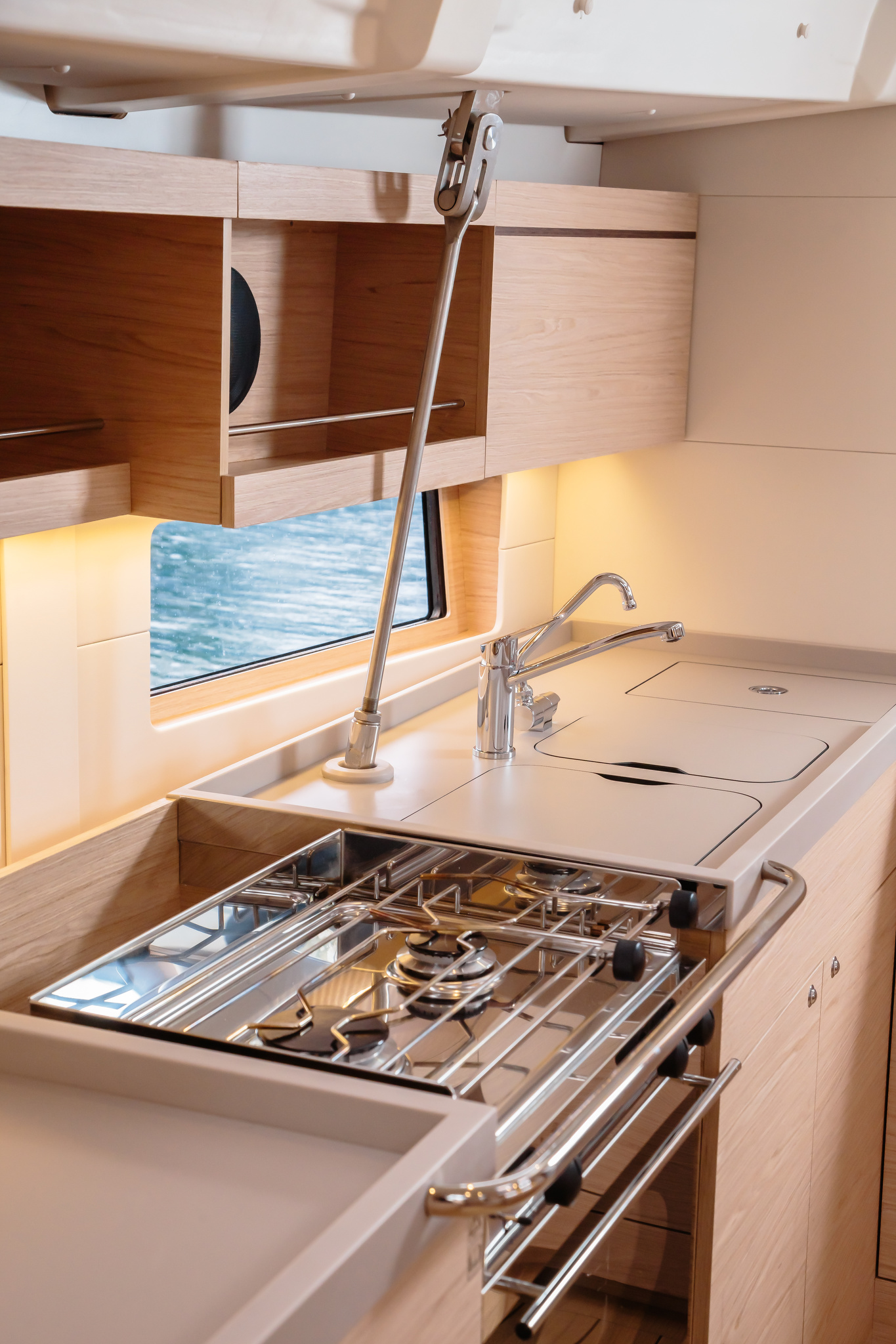 Oceanis 46.1 (5 cab) — photo 9