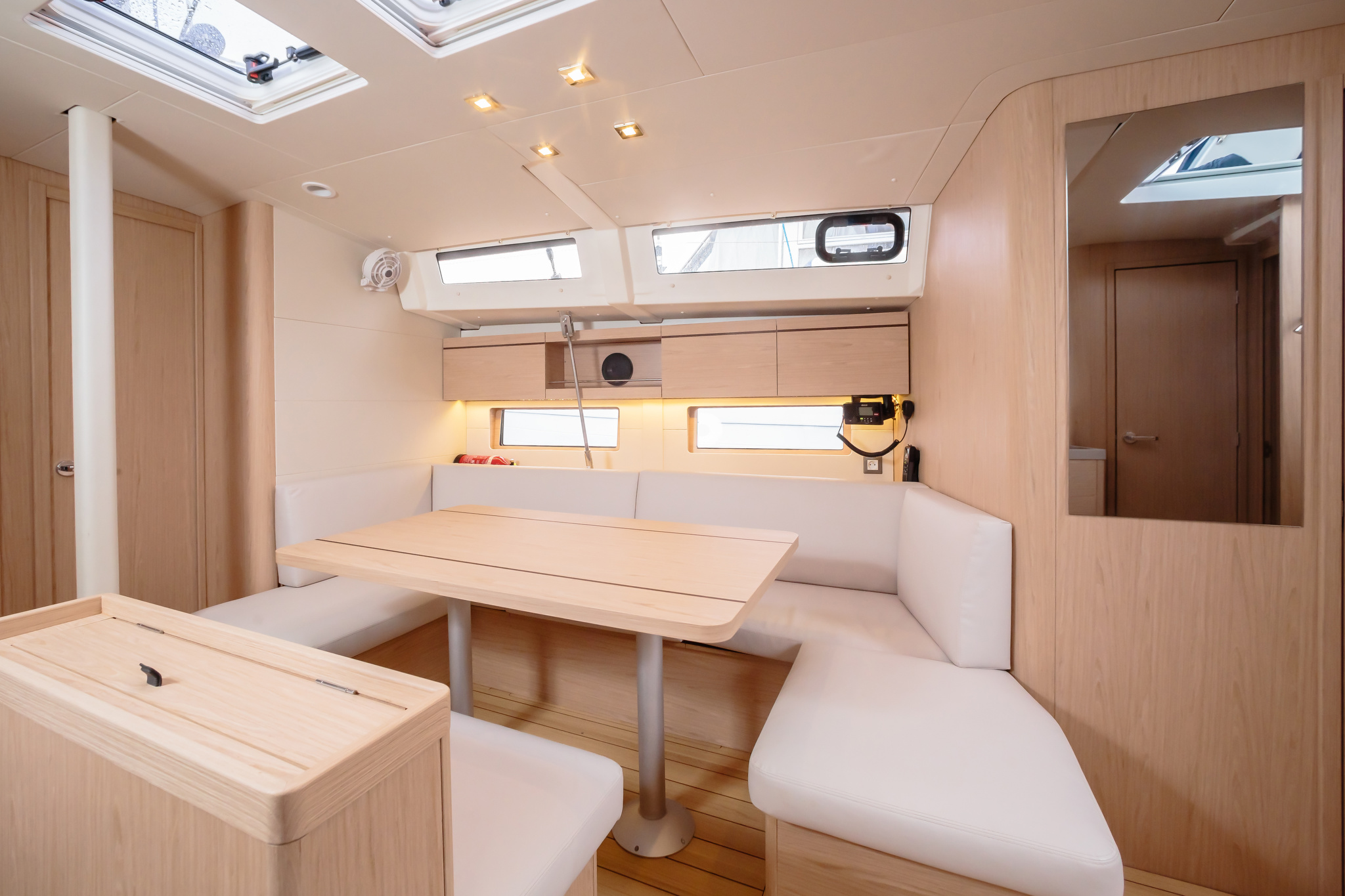 Oceanis 46.1 (5 cab) — photo 3