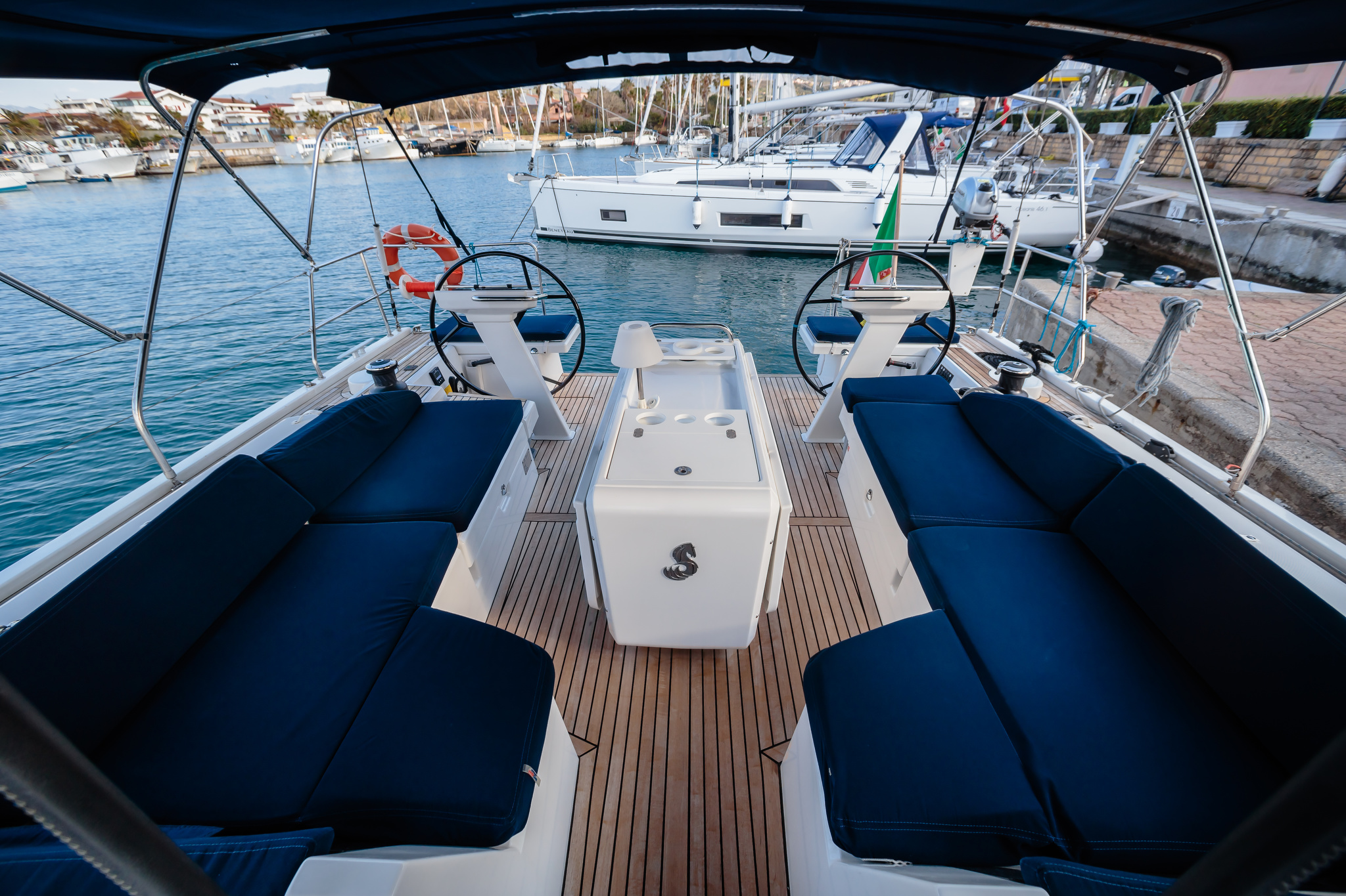 Oceanis 51.1 — photo 4