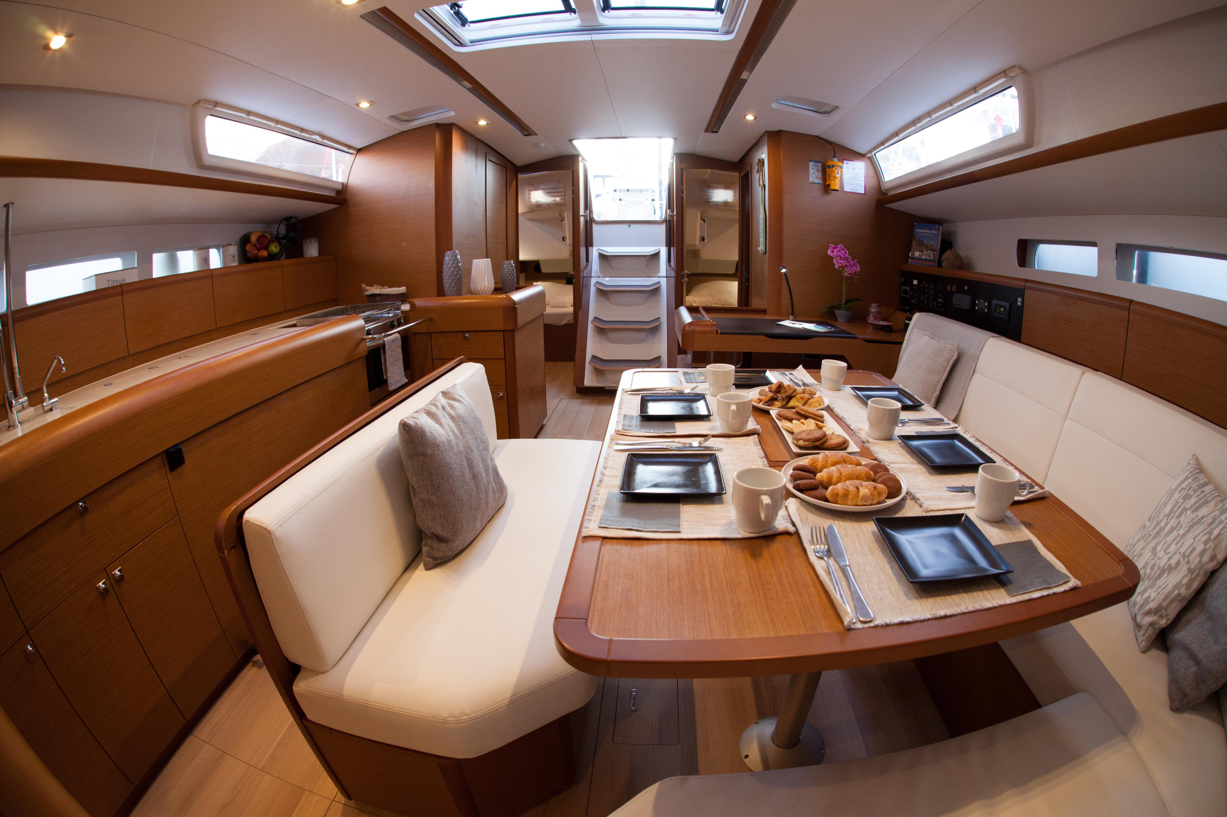 Sun Odyssey 519 - 5 cabs — photo 15