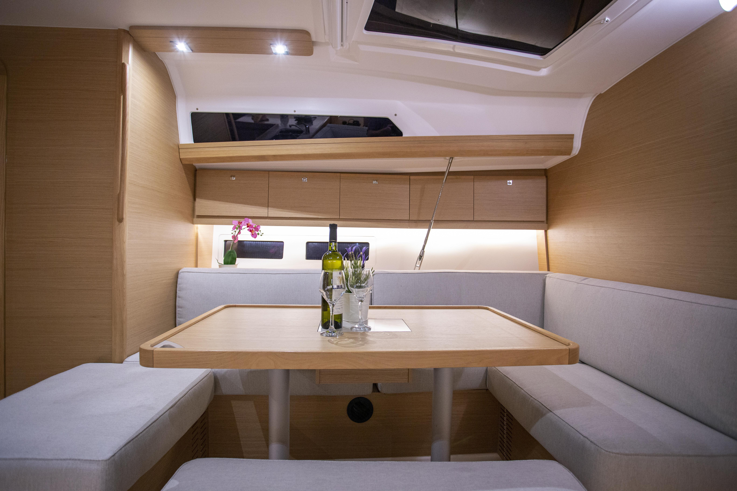 Dufour 412 Grand large — photo 19