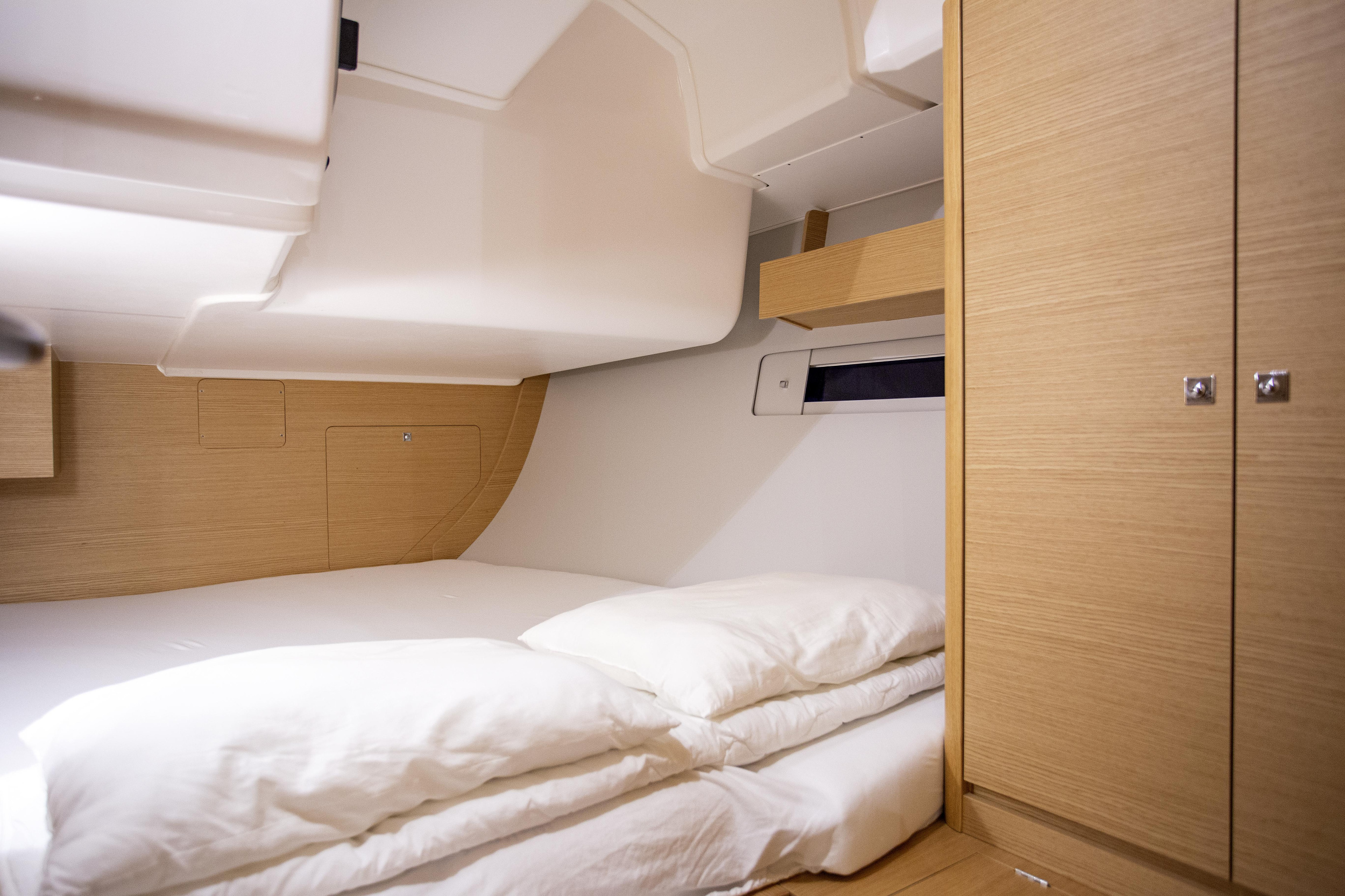 Dufour 412 Grand large — photo 24