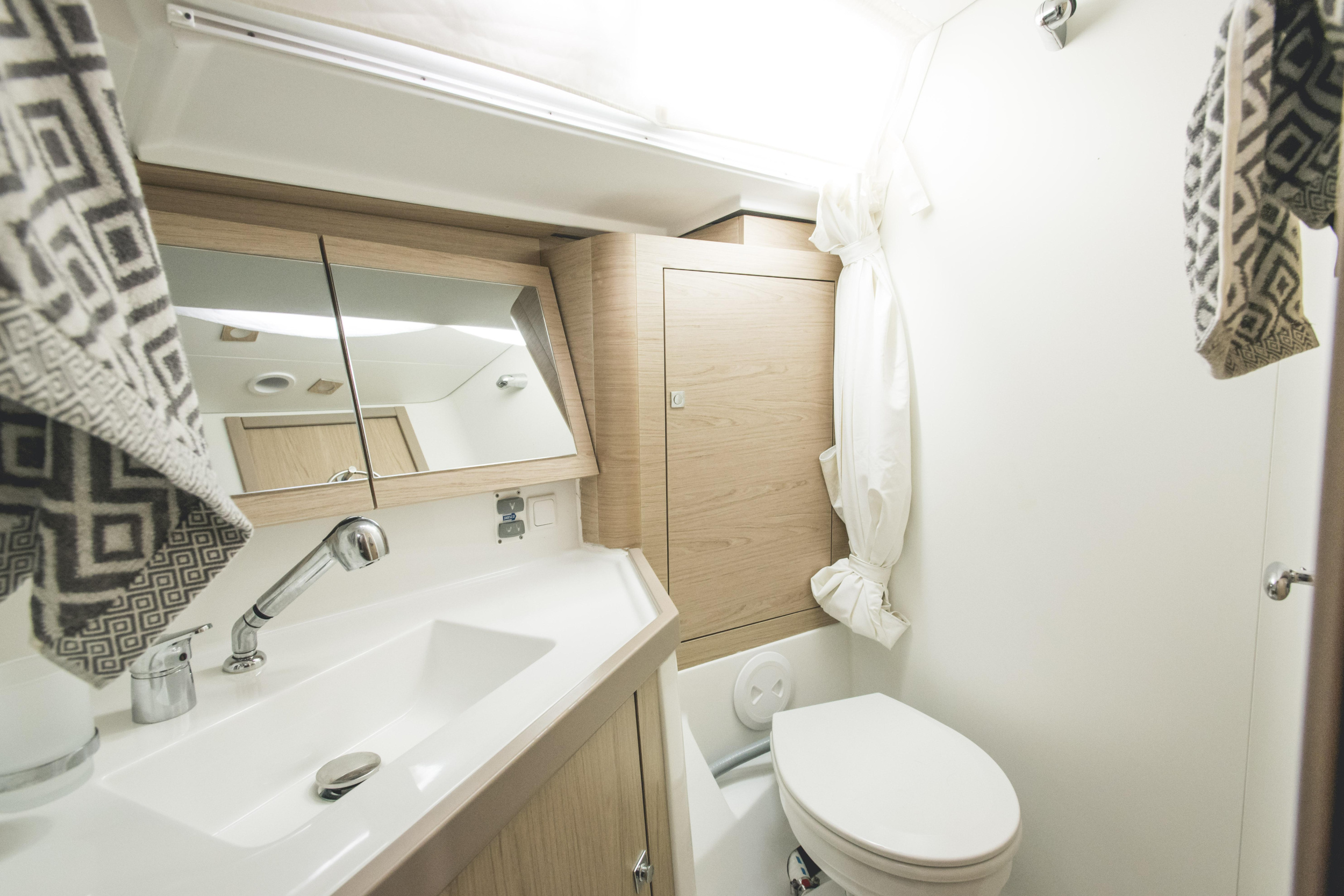 Oceanis 45 — photo 3