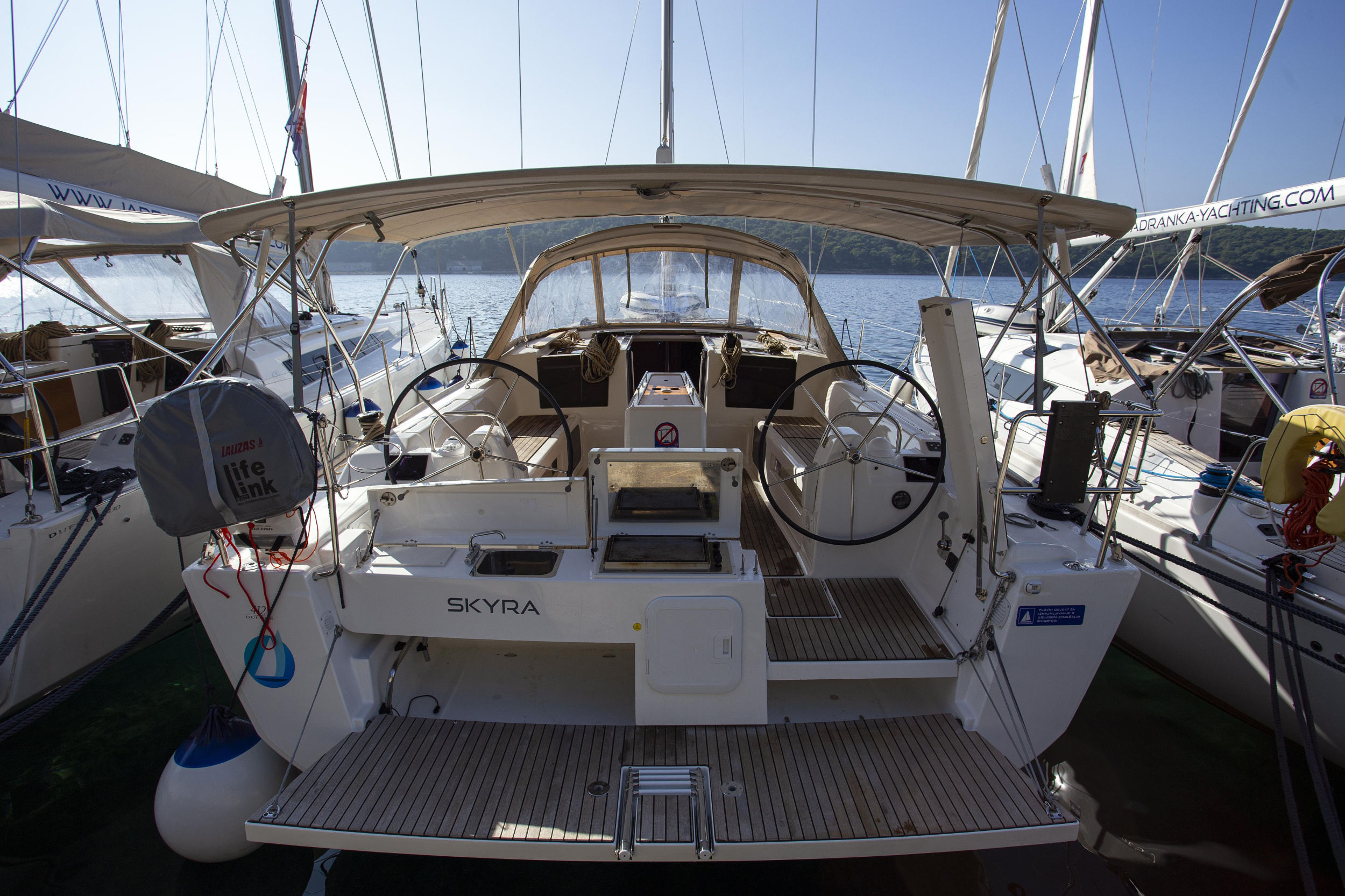 Dufour 412 Grand large — photo 27