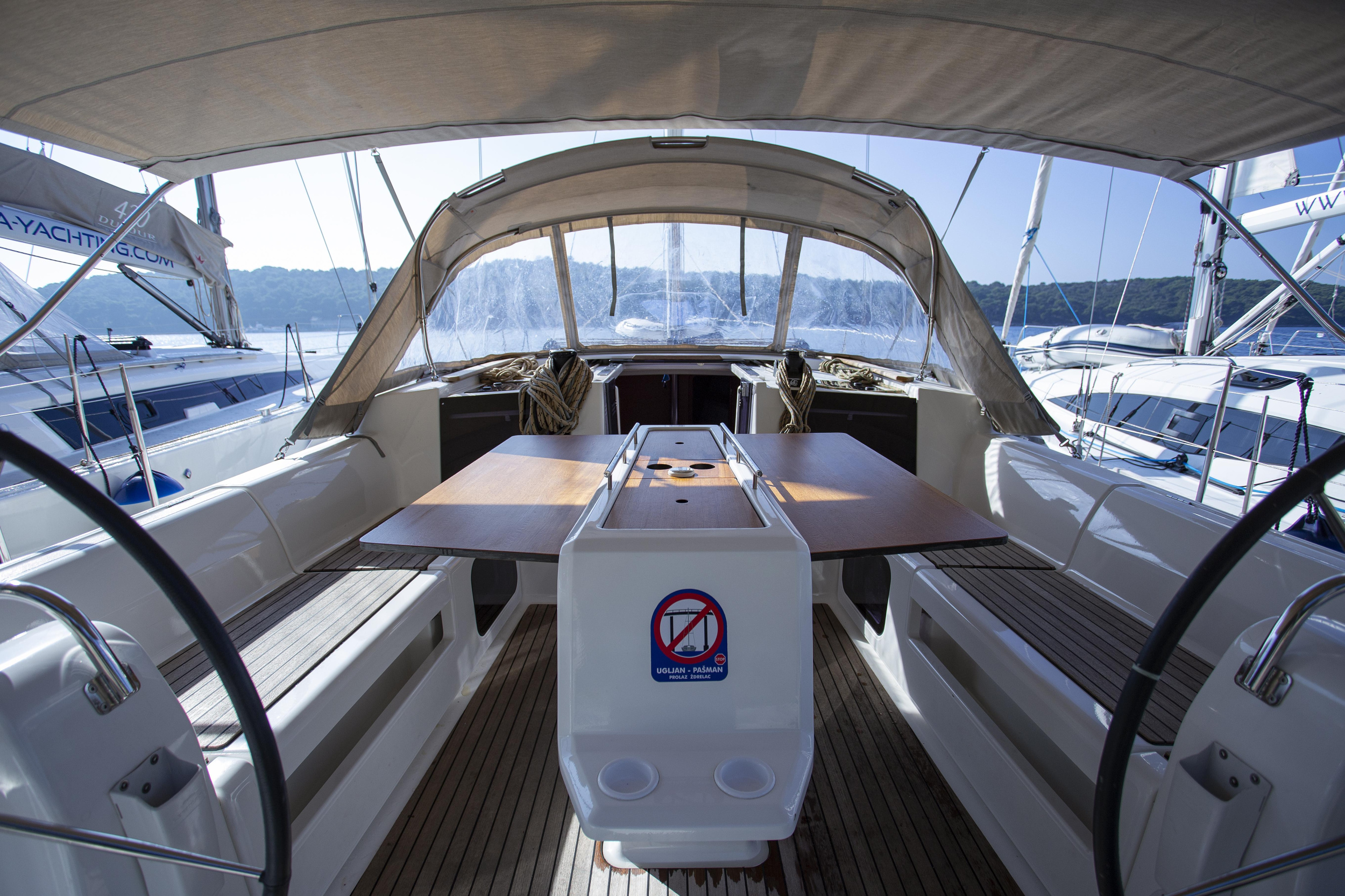 Dufour 412 Grand large — photo 3