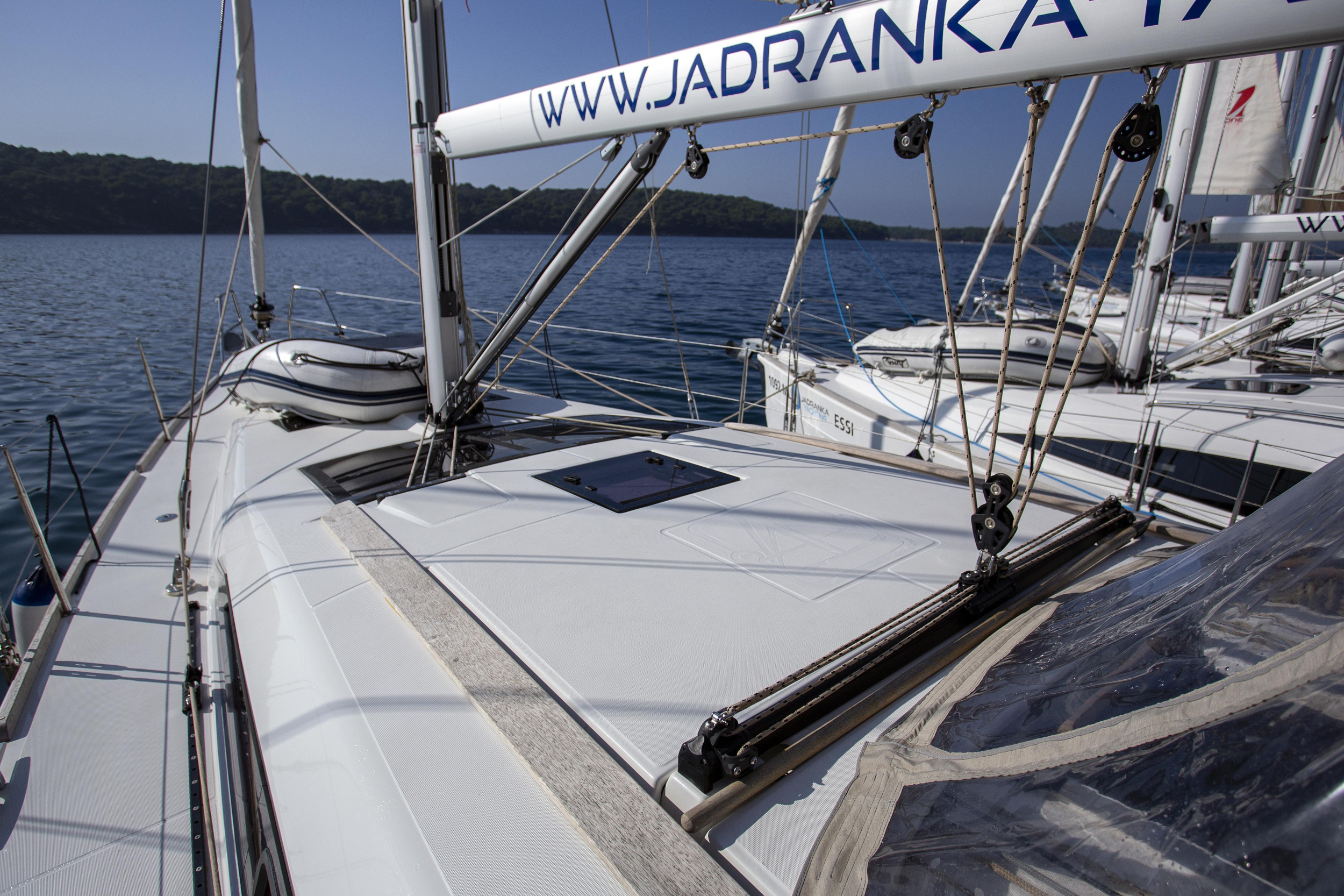 Dufour 412 Grand large — photo 23