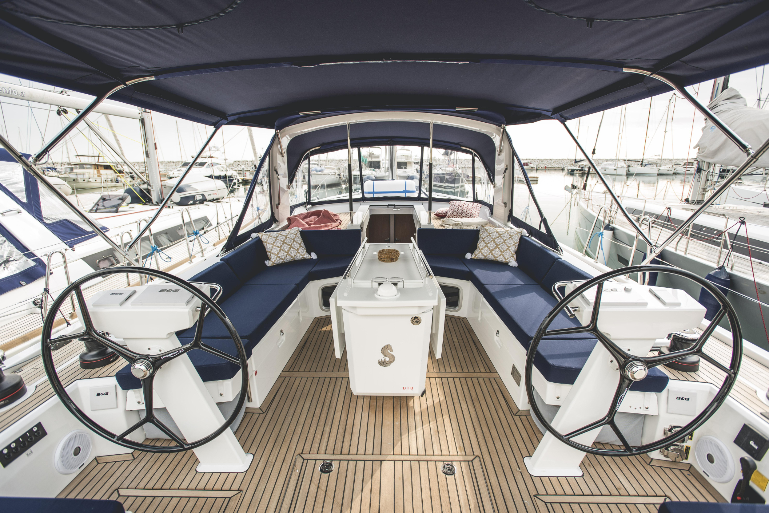 Oceanis 51.1 — photo 7