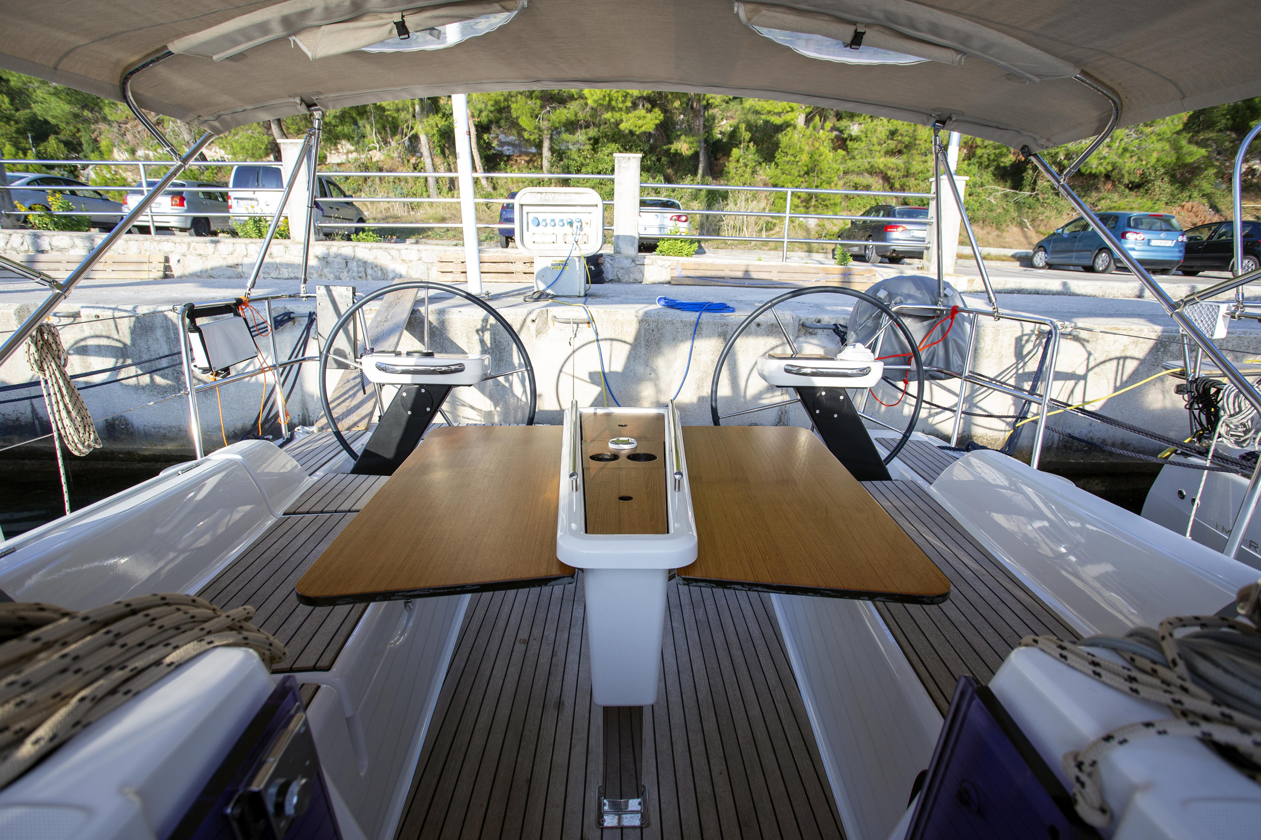Dufour 360 Grand Large — photo 6