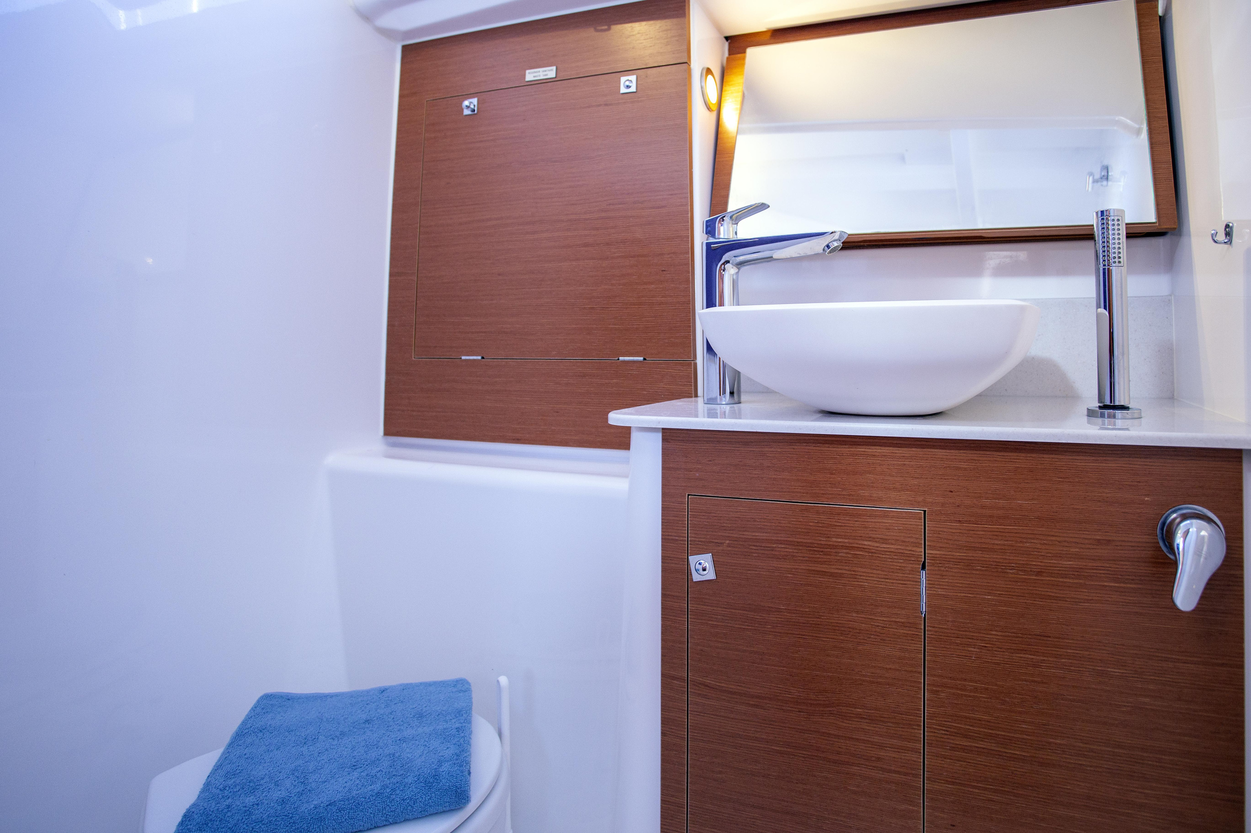 Dufour 382 GL — photo 2