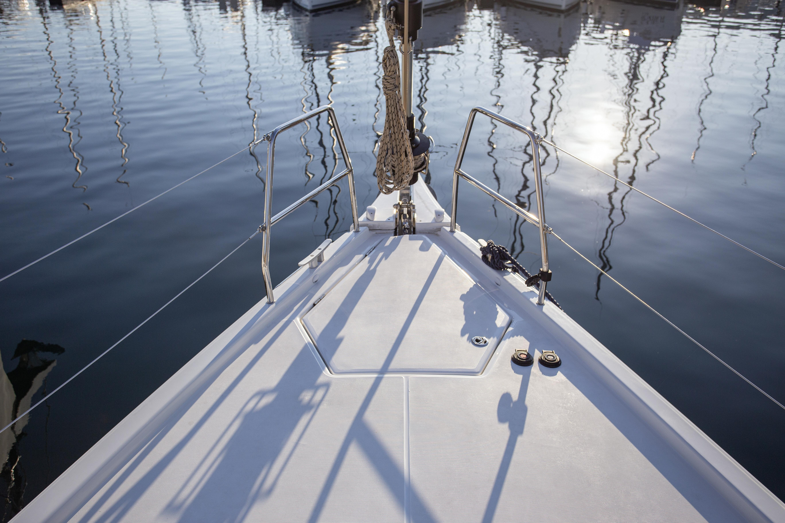Dufour 430 Grand Large — photo 9