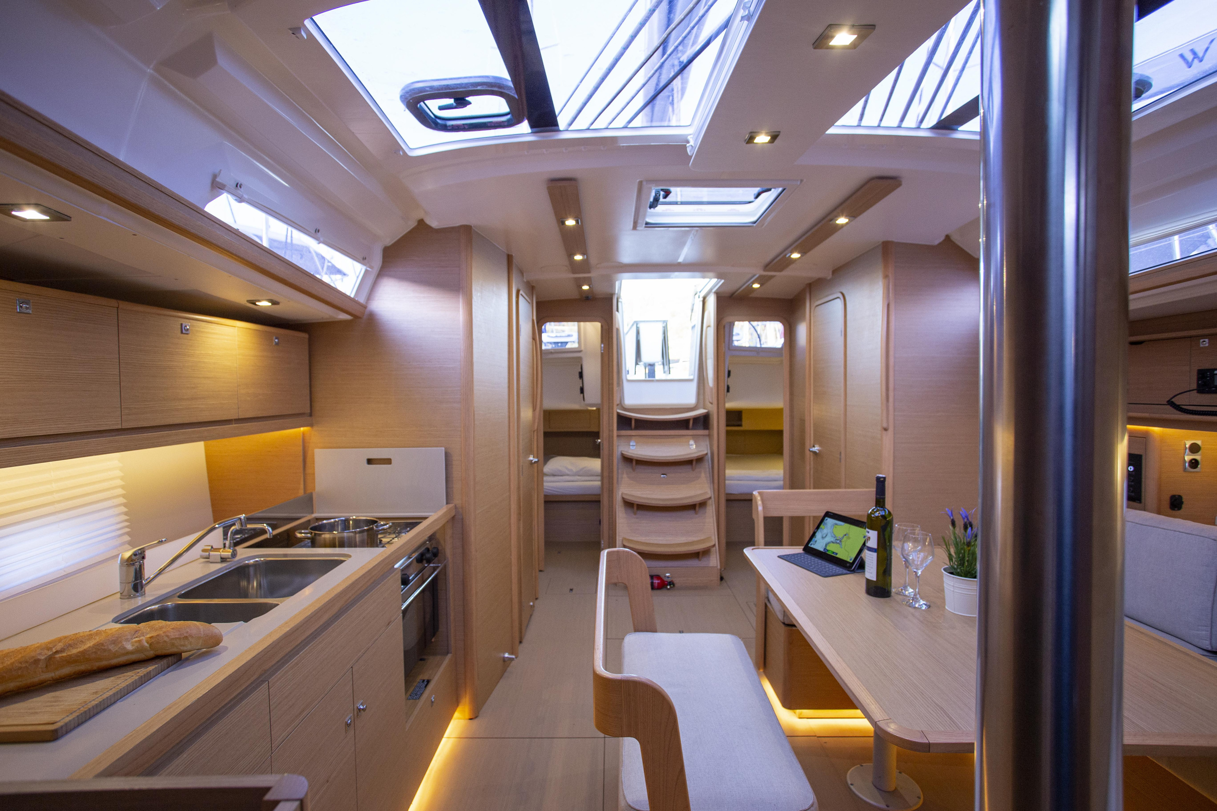 Dufour 430 Grand Large — photo 11