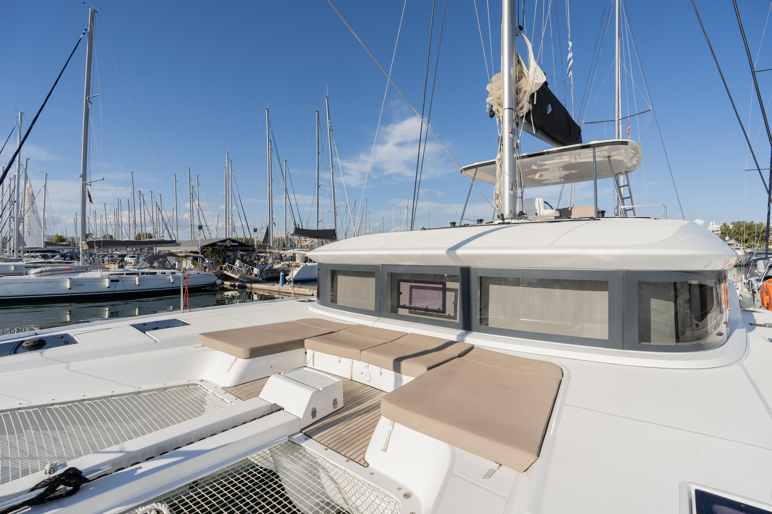 Lagoon 50 (6 cabs) - Skippered — photo 19
