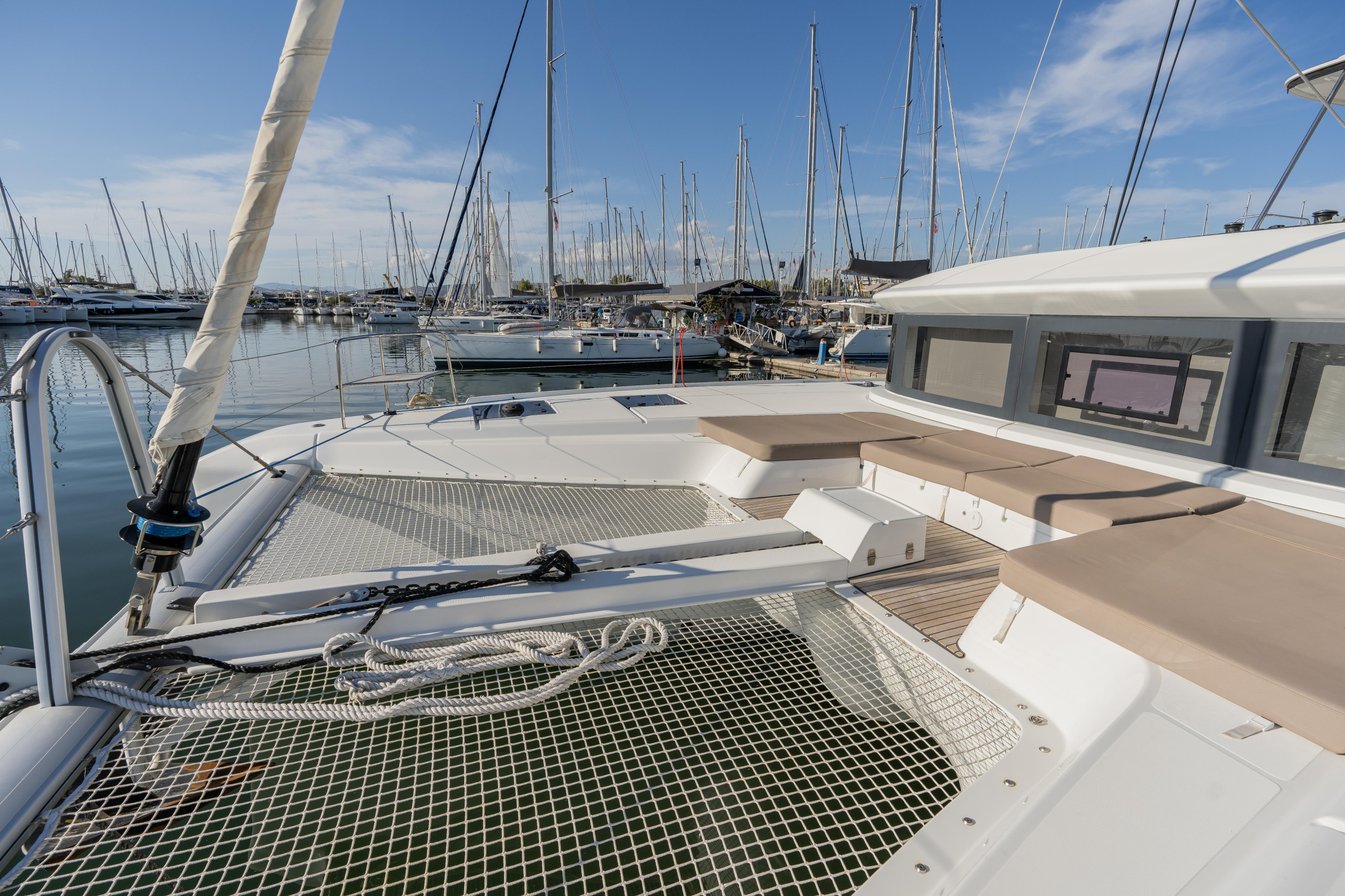 Lagoon 50 (6 cabs) - Skippered — photo 16