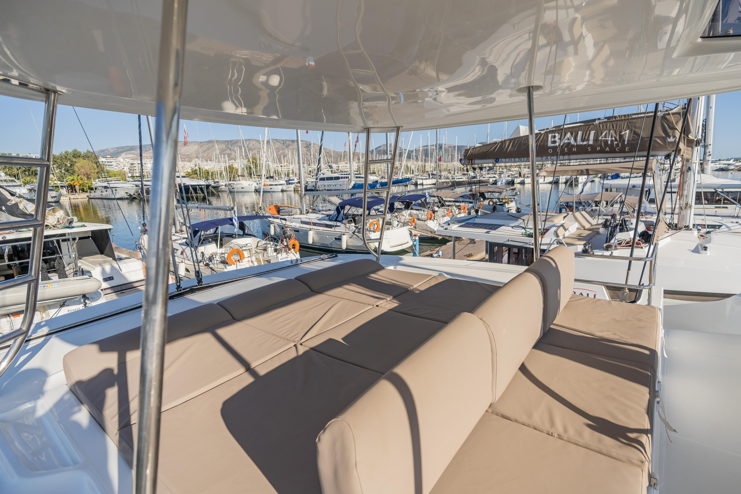 Lagoon 50 (6 cabs) - Skippered — photo 10